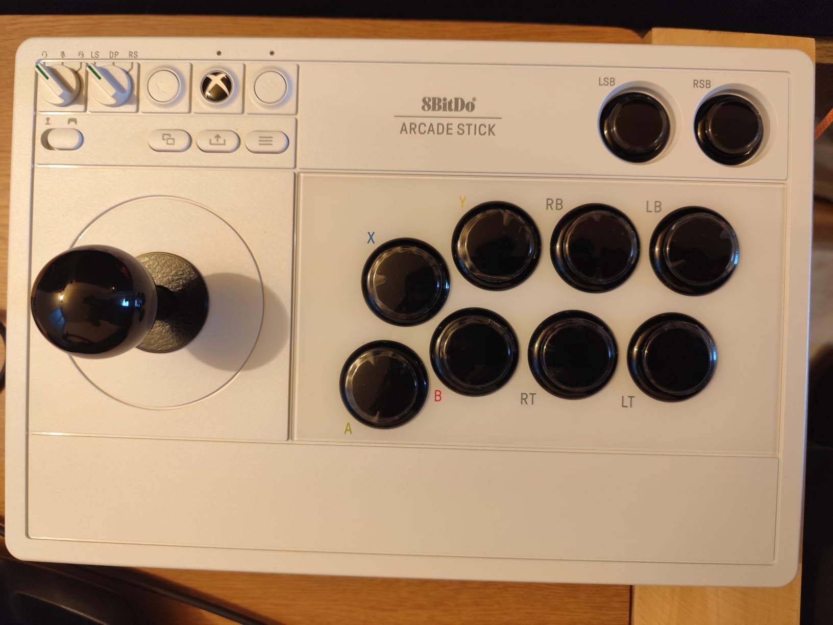 8Bitdo Arcade Stick for Xbox Series X|S, Xbox One and Windows 10, Arcade Fight Stick with 3.5mm Audio Jack - Officially Licensed (Black) customer photo 1