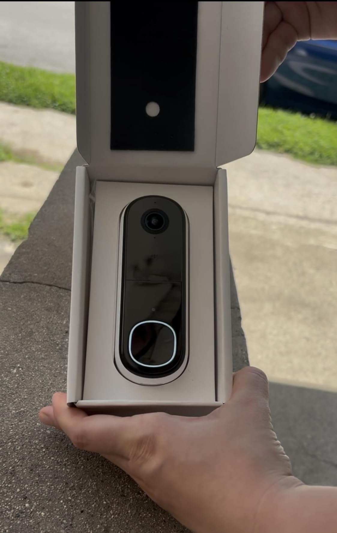 Arlo Video Doorbell 2K (2nd Gen) Wireless or Wired - 1-Cam customer photo 2