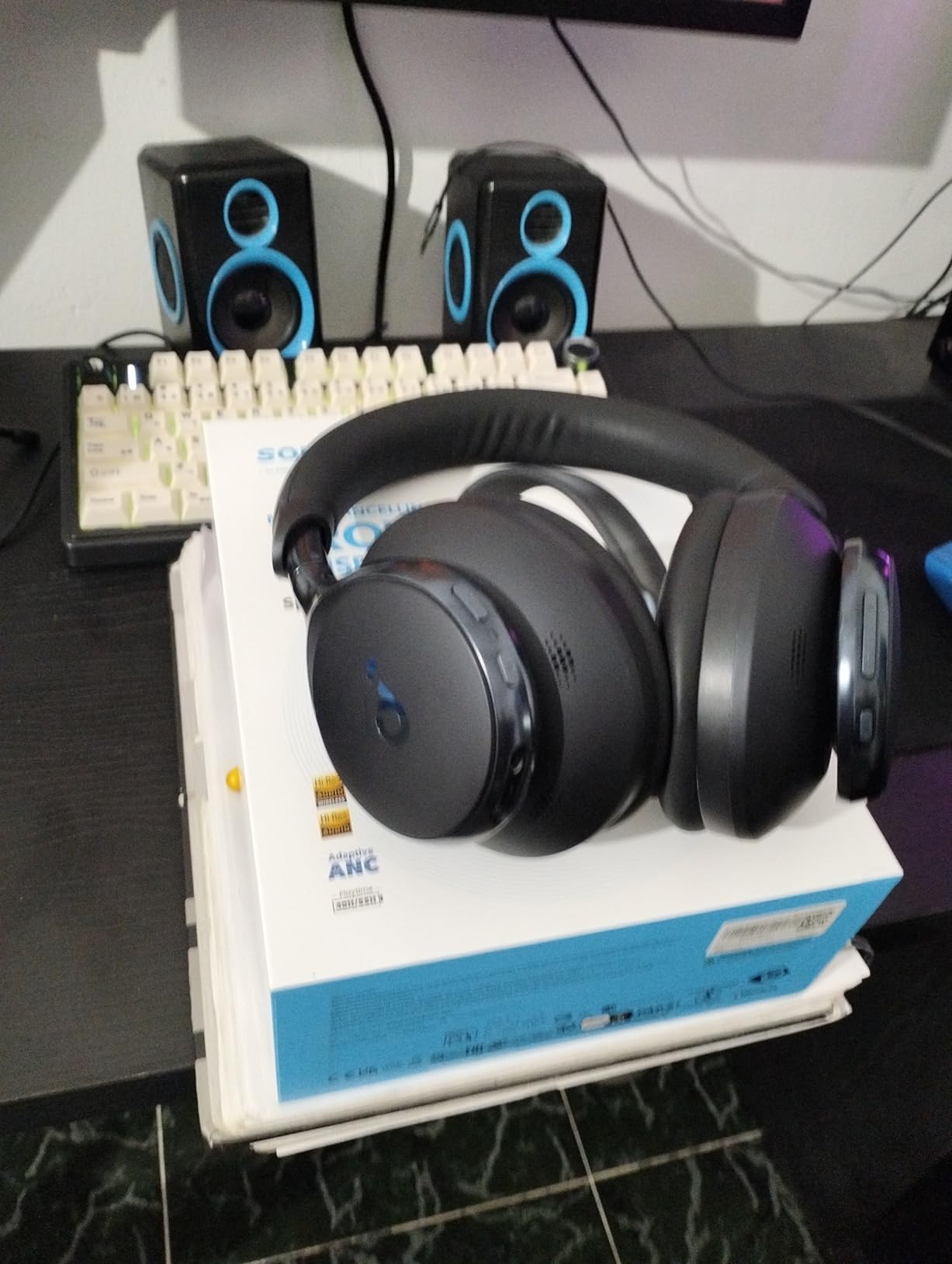 Soundcore Anker Space One ANC Over-Ear Headphones, Voice Reduction customer photo 1