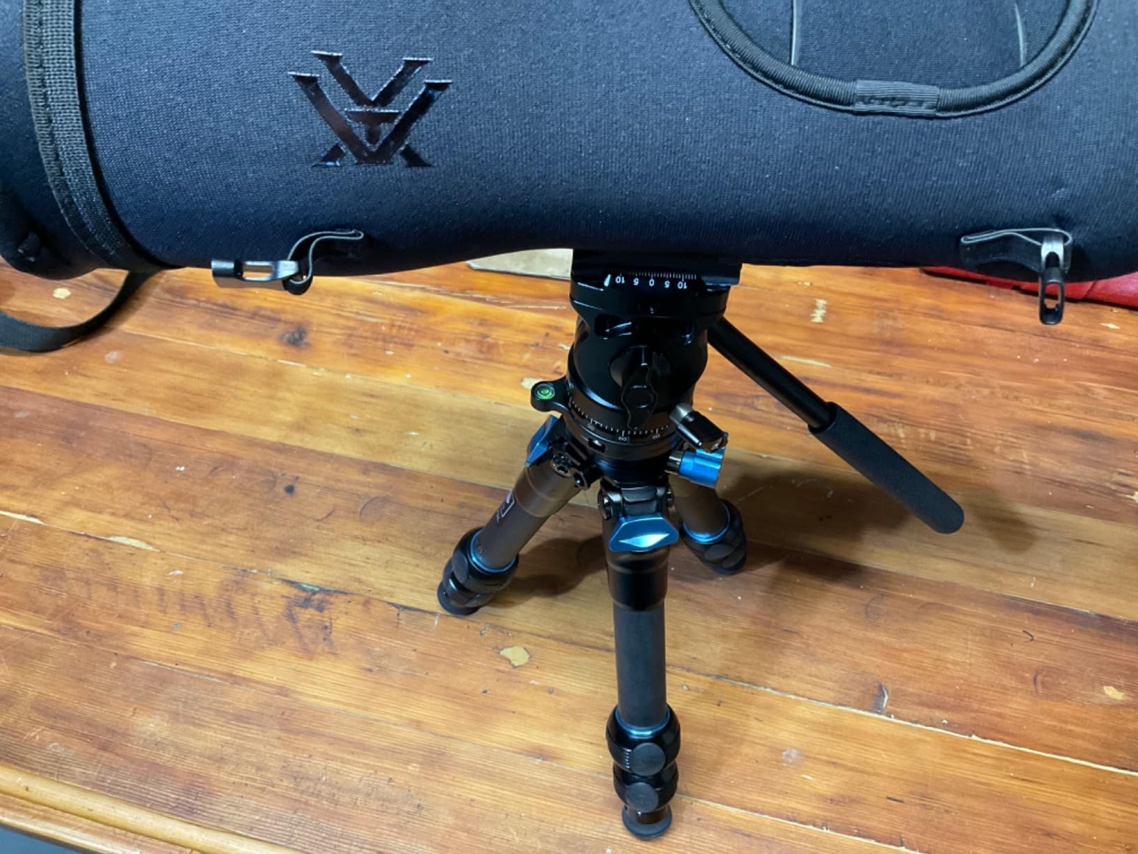 SIRUI Carbon Fiber Tabletop Tripod Kit with Fluid Head, 17