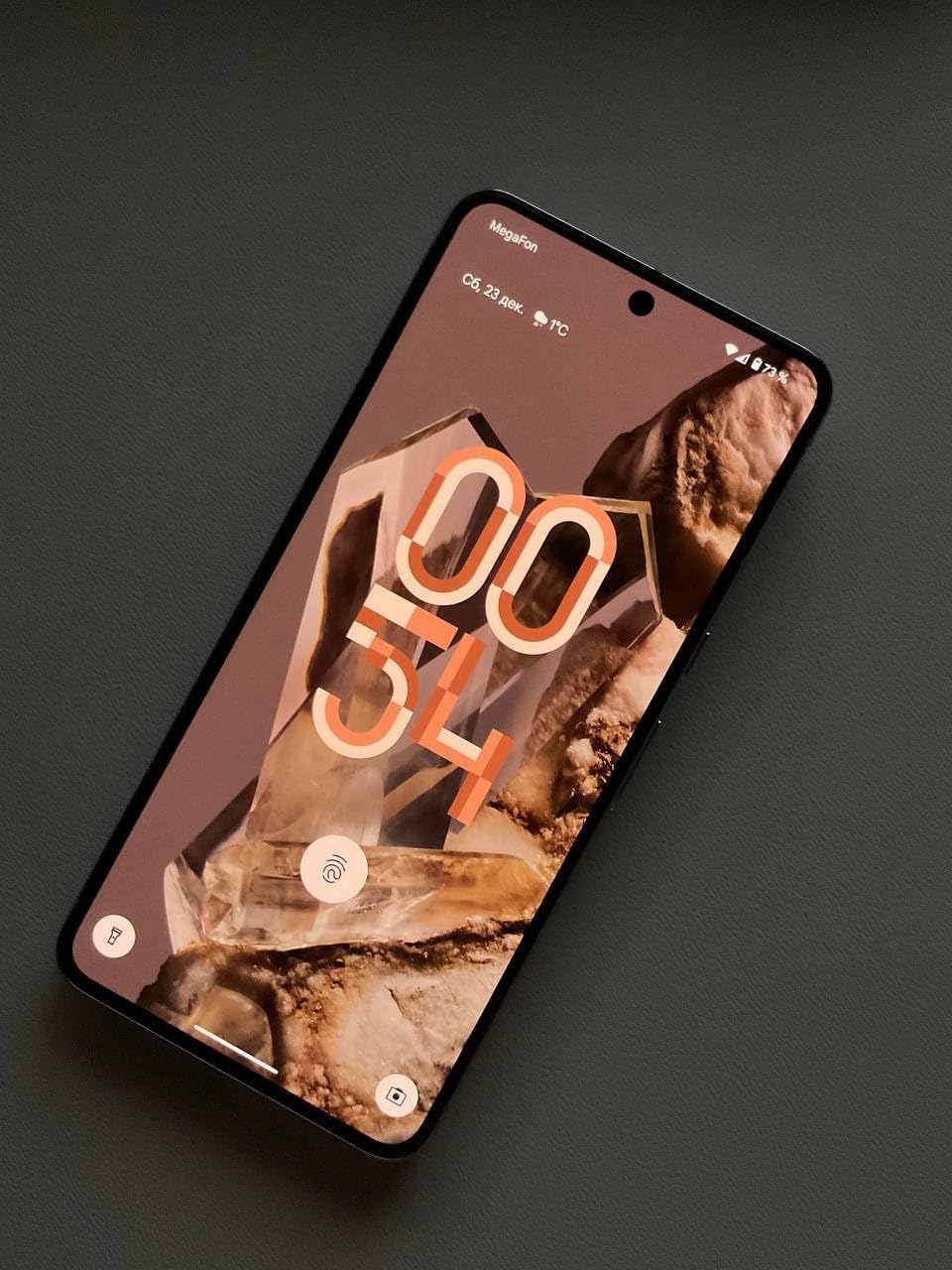 Google Pixel 8 Pro - Unlocked Android Smartphone with Telephoto Lens and Super Actua Display - 24-Hour Battery - Obsidian - 128 GB customer photo 1
