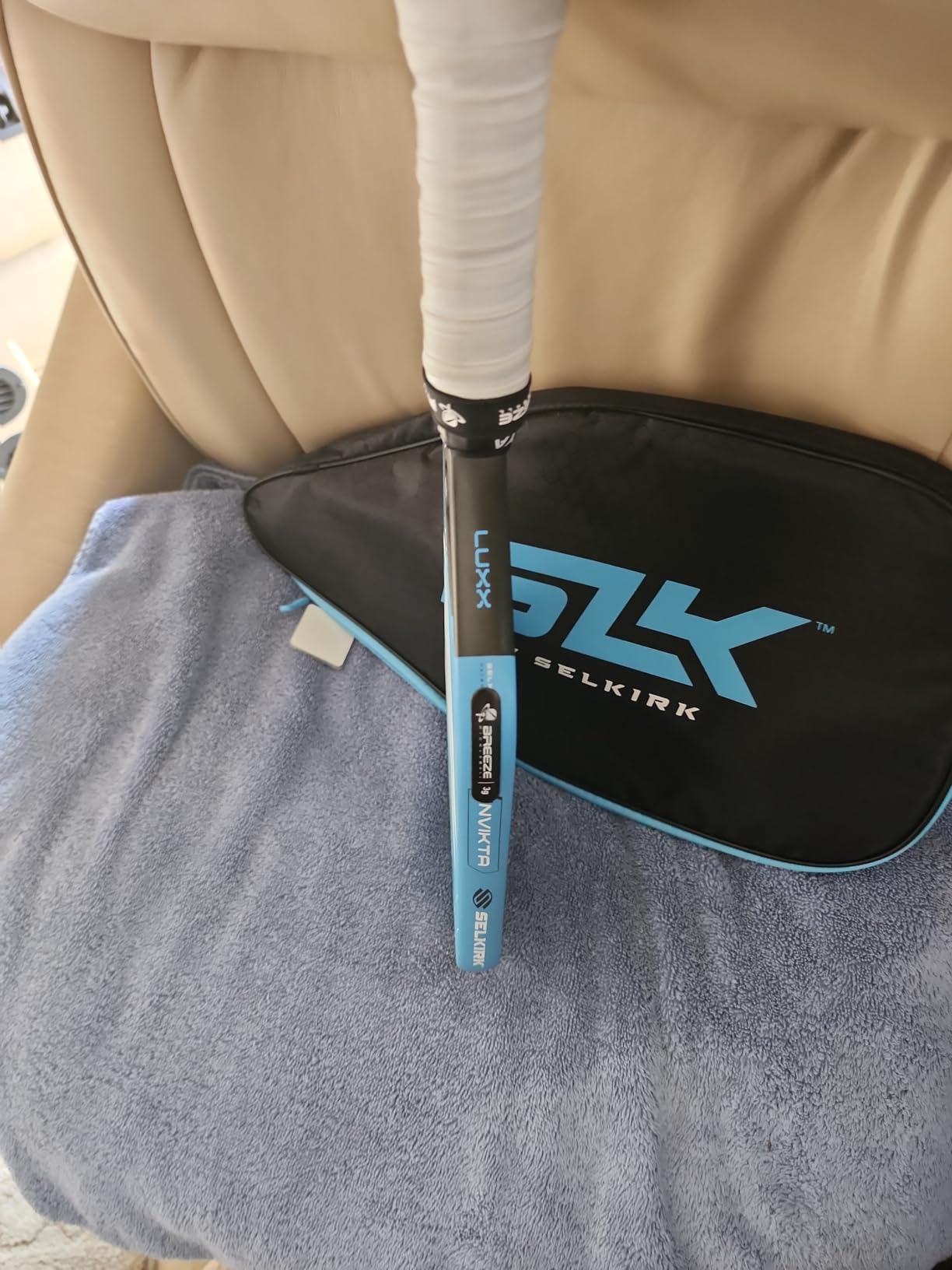 2024 Selkirk LUXX Control Pickleball Paddle | Florek Carbon Fiber Pickleball Paddle with a Polypropylene X7 Core | The Pickle Ball Paddle Designed for Unmatched Control and Added Power customer photo 1