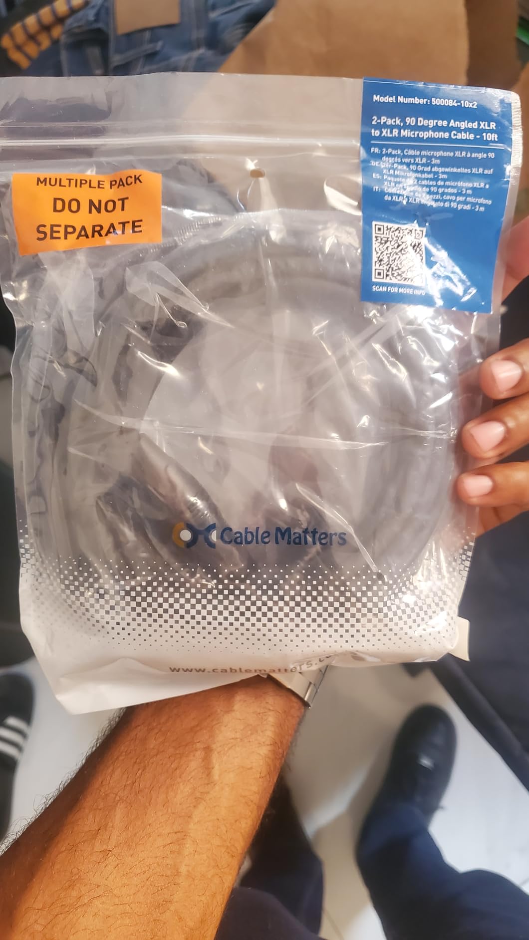 Cable Matters 2-Pack Right Angle XLR Microphone Cable, 3ft customer photo 1