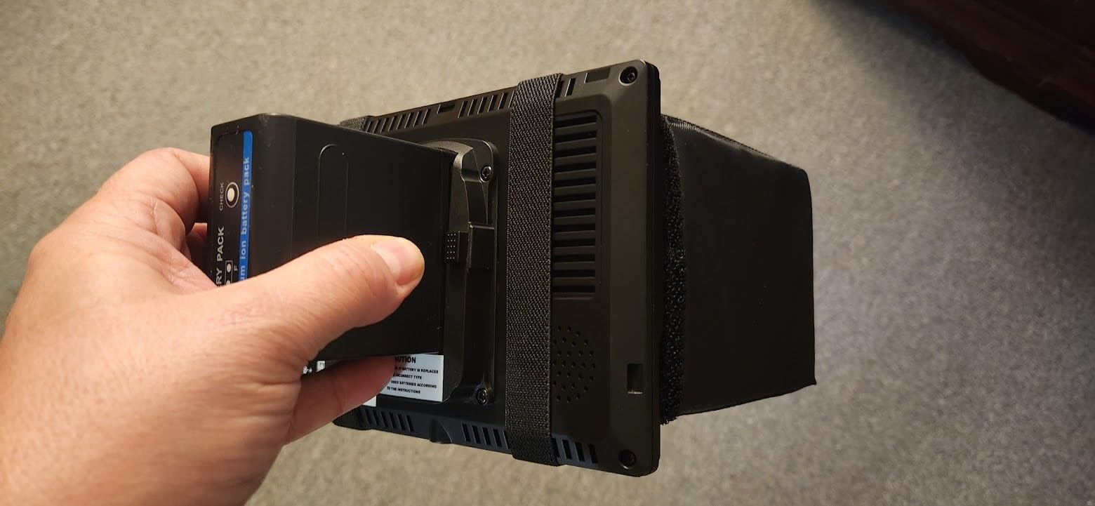 7 Inch Monitor Hood/Sunshade, Foldable and Portable Universal Fit Shade with Elastic Belt, for FEELWORD FW703, FW759, LUT7, T7 customer photo 1