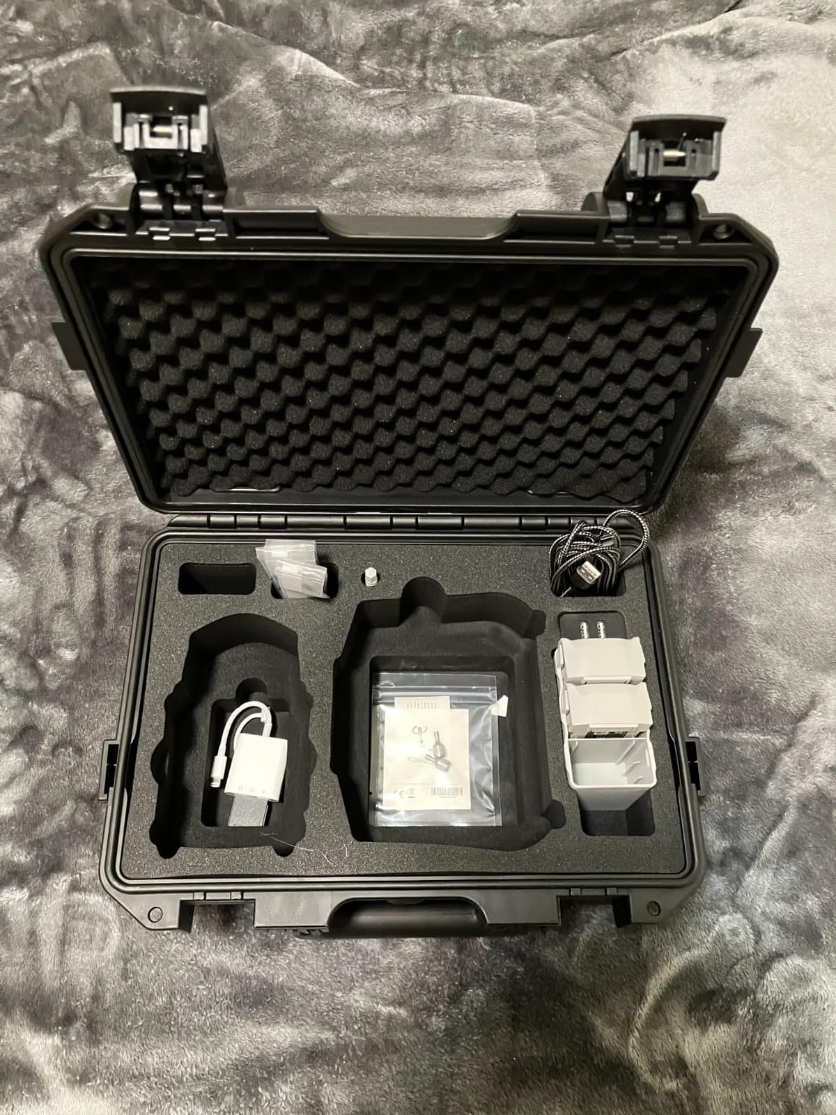 Lykus Titan MM410 Waterproof Hard Case for DJI Mini 4 Pro/Mini 3/Pro and RC2/RC/RC-N2/N1, Support 7 batteries and RC lanyard [CASE ONLY] customer photo 1