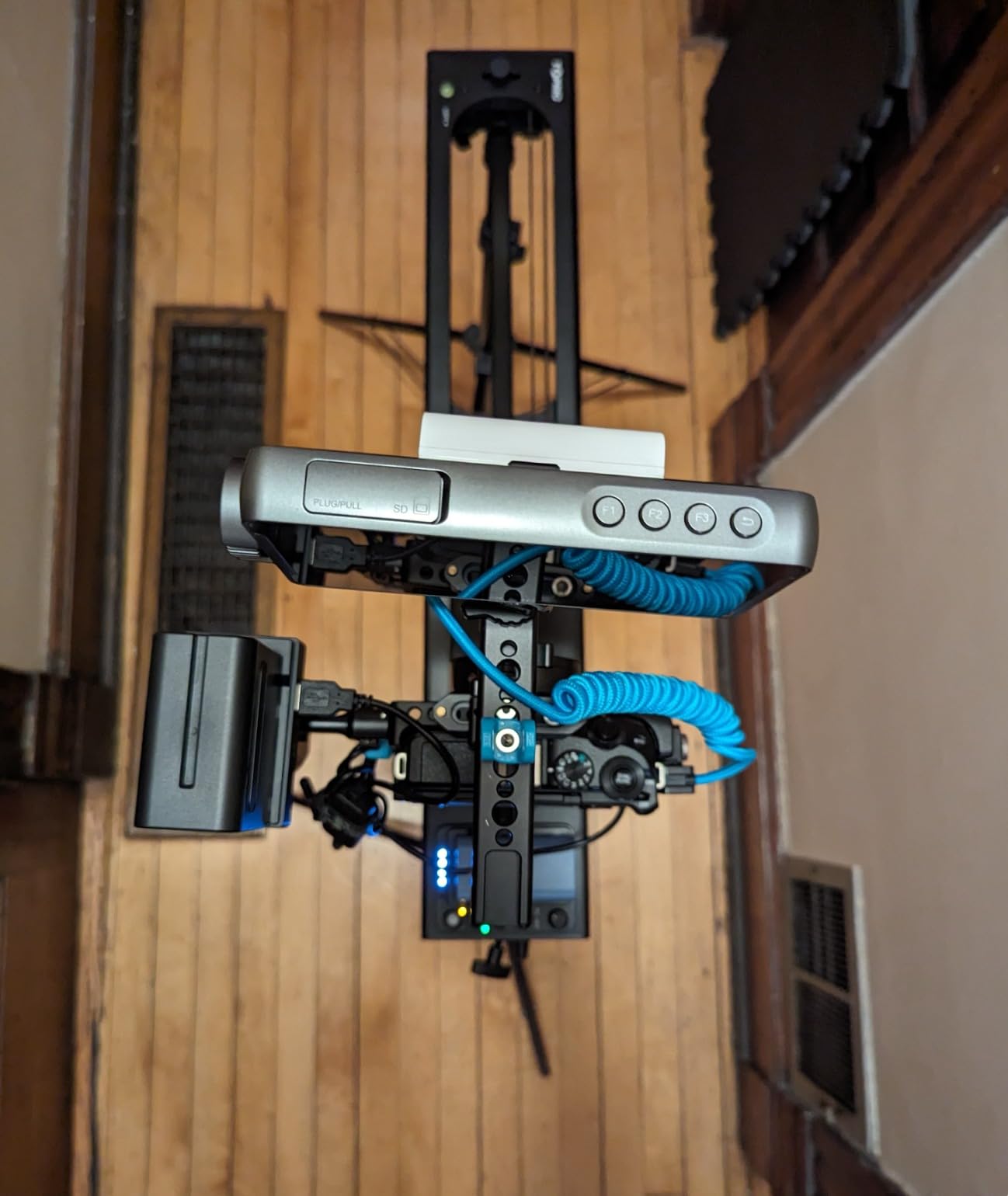 Accsoon Toprig Motorized Camera Slider, Wireless DSLR Video Slider with Button/APP Control, Time-Lapse/Loop Mode, Speed Knob, 120° Panoramic Shooting, Compatible with GoPro, Camera-24inch Video Slider customer photo 1