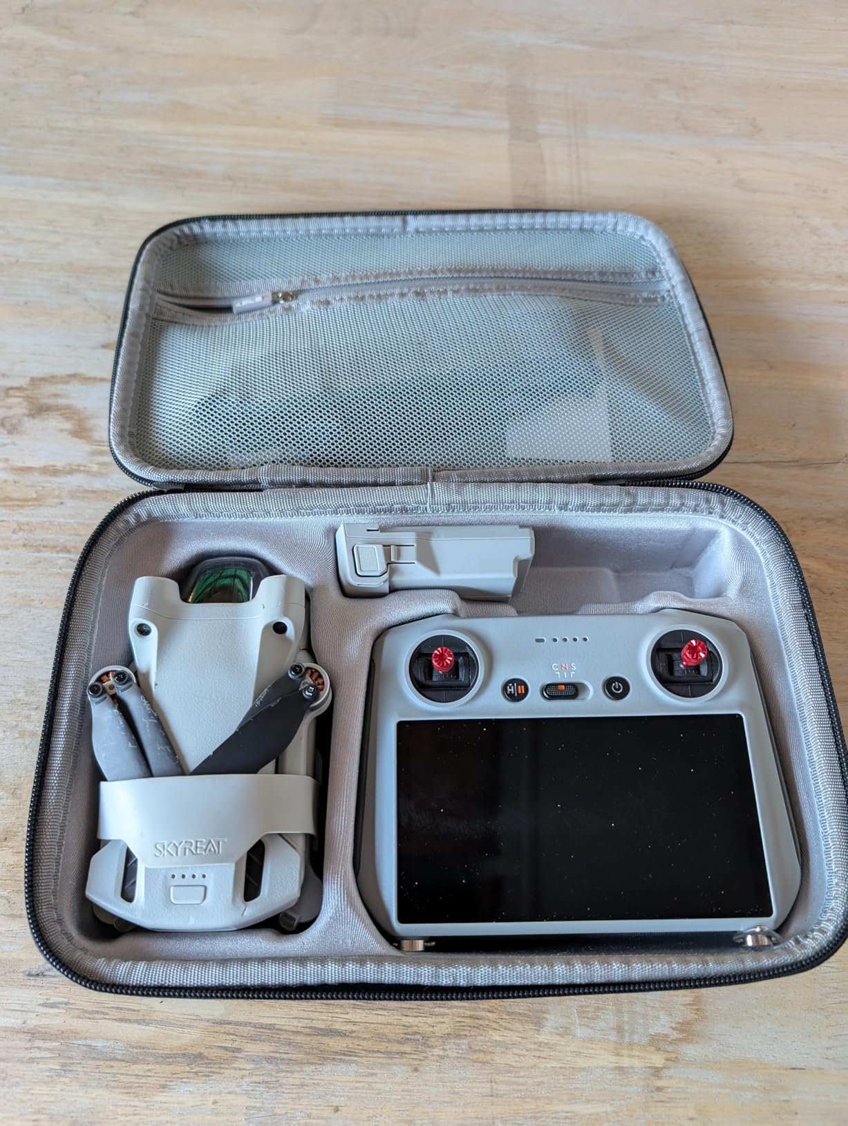 JSVER Carrying Case for DJI Mini 4 Pro EVA Hard Shell Protective Case for DJI Mini 4 Pro/Mini 3/Mini 3 Pro Travel Bag for Mini 4 Pro Fly More Combo Accessories Drone Case (DJI RC-2/RC-N2 Controller) customer photo 1