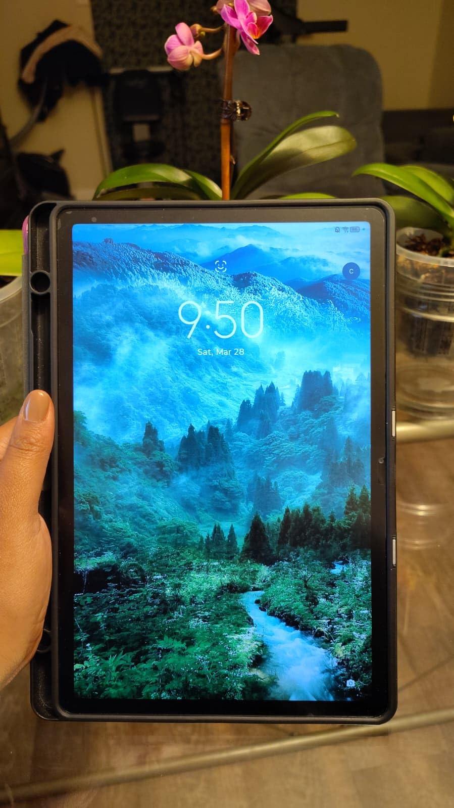 Lenovo Tab M11, 11” Display, MediaTek Helio G88 Octa-Core, 4GB RAM, 64GB SSD, 1920x1200 px, Ambient Light-Sensor, 10 Hour Battery, Comes w/Pen, Luna Grey customer photo 2