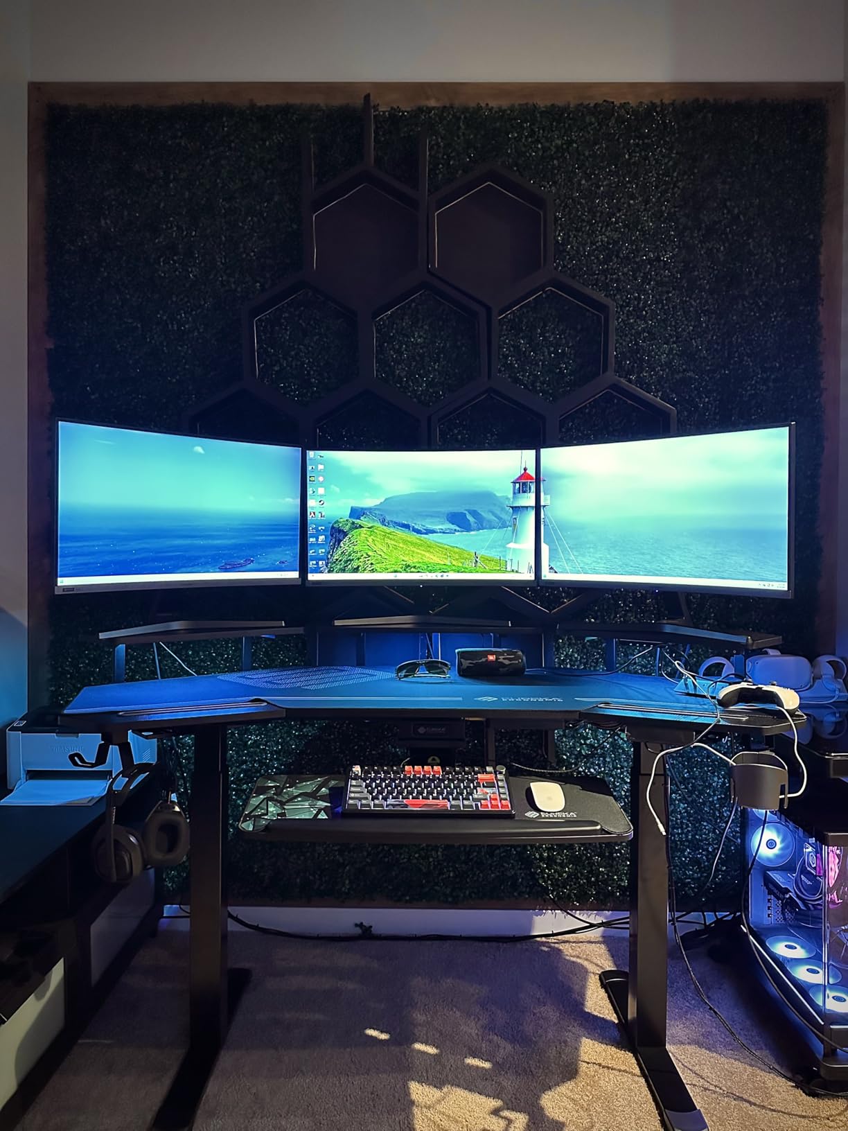 EUREKA ERGONOMIC Gaming Desk Adjustable Height Standing Desk 63