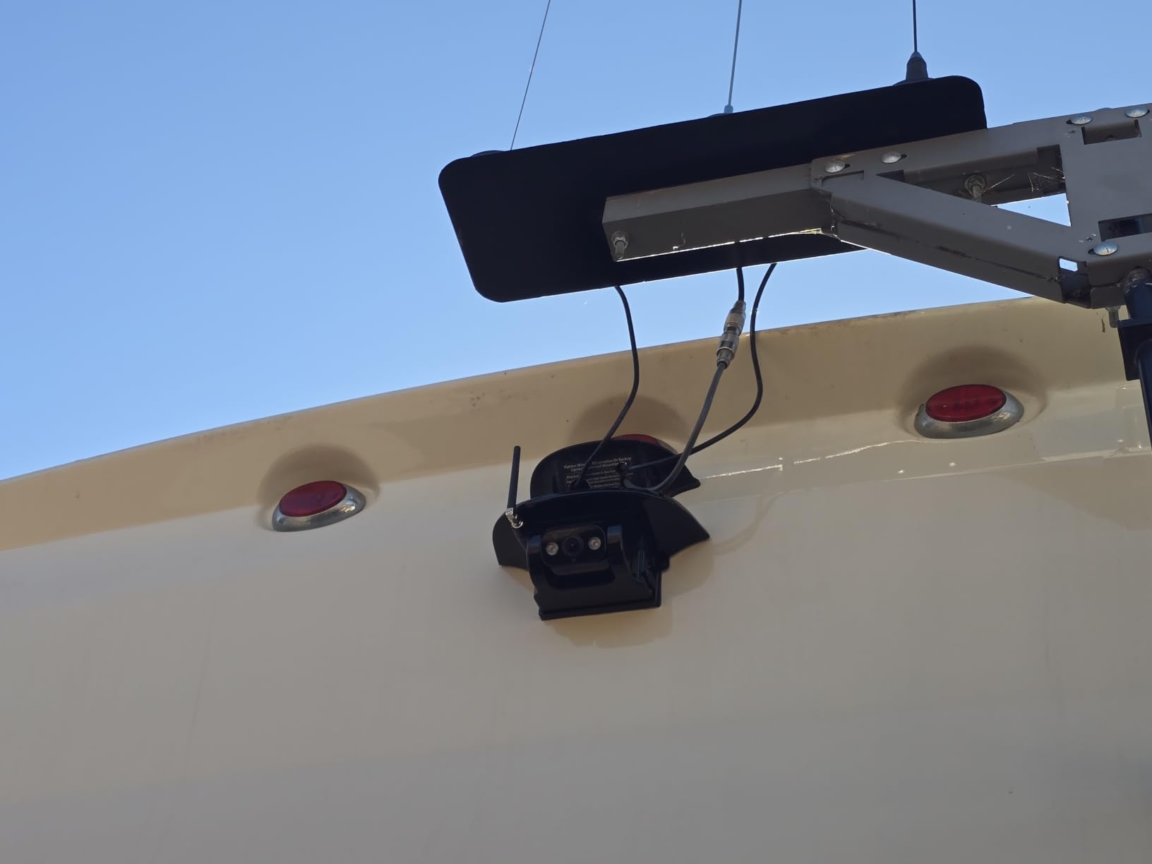 1080P HD Wireless Backup Camera - 1 Minute Magnetic Easy Install No Wiring customer photo 1