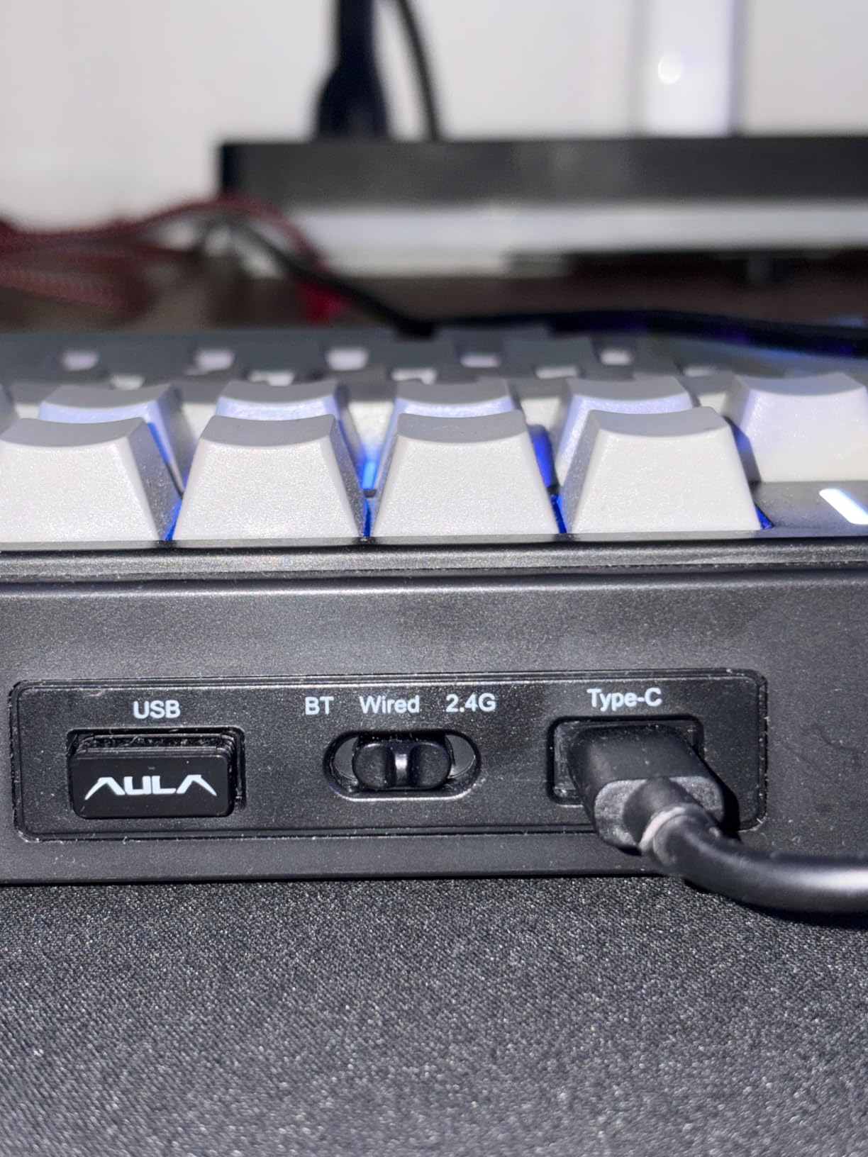 AULA F75 Pro Wireless Mechanical Keyboard,75% Hot Swappable Custom Keyboard with Knob,RGB Backlit,Pre-lubed Reaper Switches,Side Printed PBT Keycaps,2.4GHz/USB-C/BT5.0 Mechanical Gaming Keyboards customer photo 1