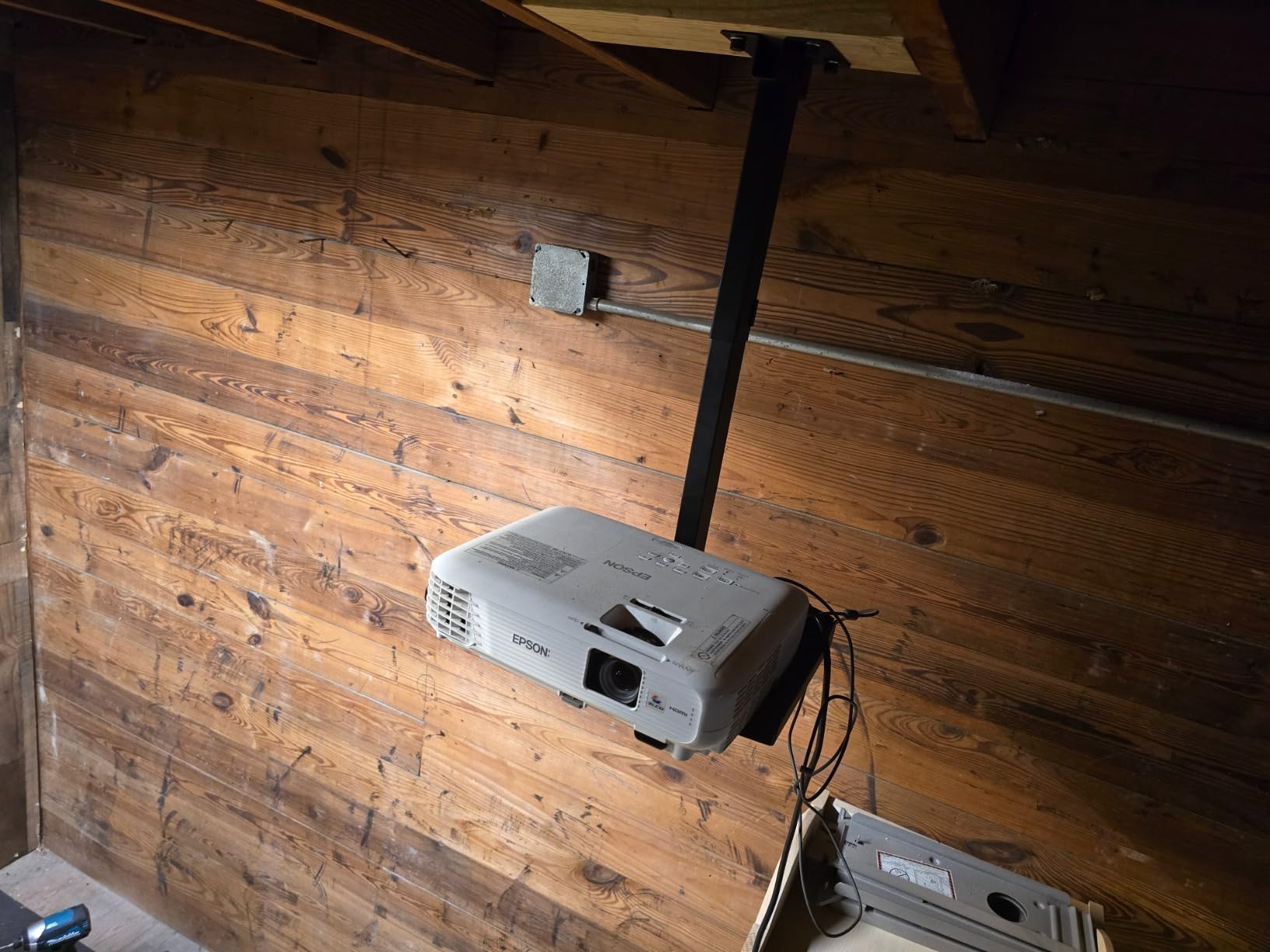 PUTORSEN Adjustable Projector Ceiling Mount,Universal Projector Shelf for Ceiling and Wall, Holds up to 22lbs,No Hole Installation, Hidden Cable Routing, Black customer photo 1