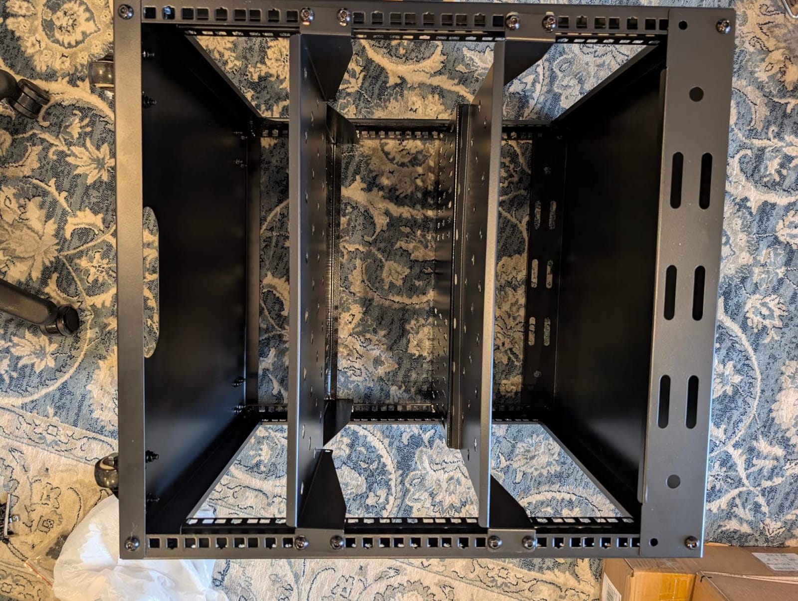 15U Open Frame Server Rack, Wall-mountable IT Rack w/Swivel Casters, 2 Rack Shelves, Top & Bottom Panels, Network Rack for Stereo/Computer/Data/IT/AV Equipment, 19.7”L x 18.8”W x 32.3”H customer photo 2
