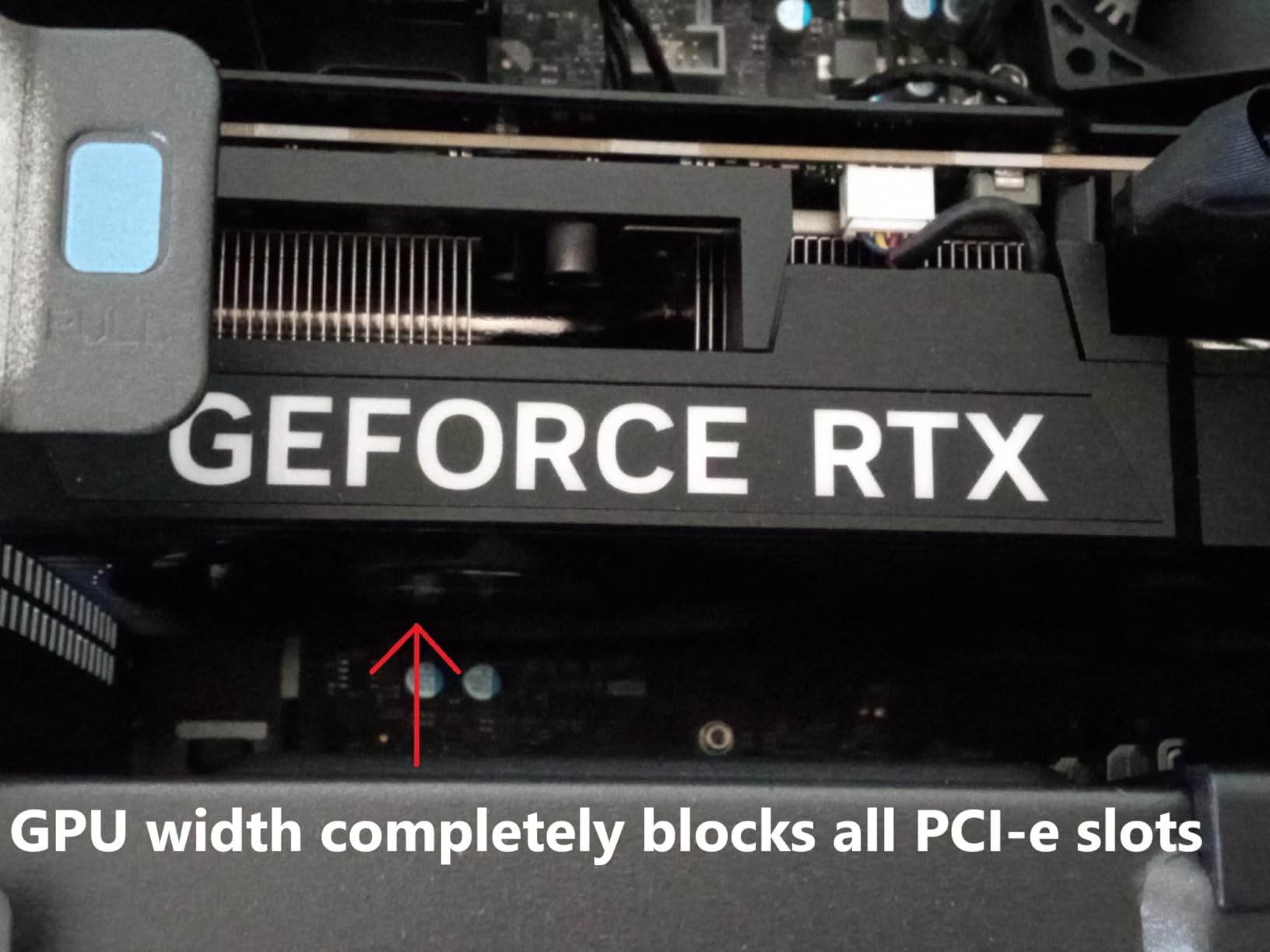 Alienware Aurora Gaming Desktop, RTX 5070, Intel Core Ultra 7 265F customer photo 1