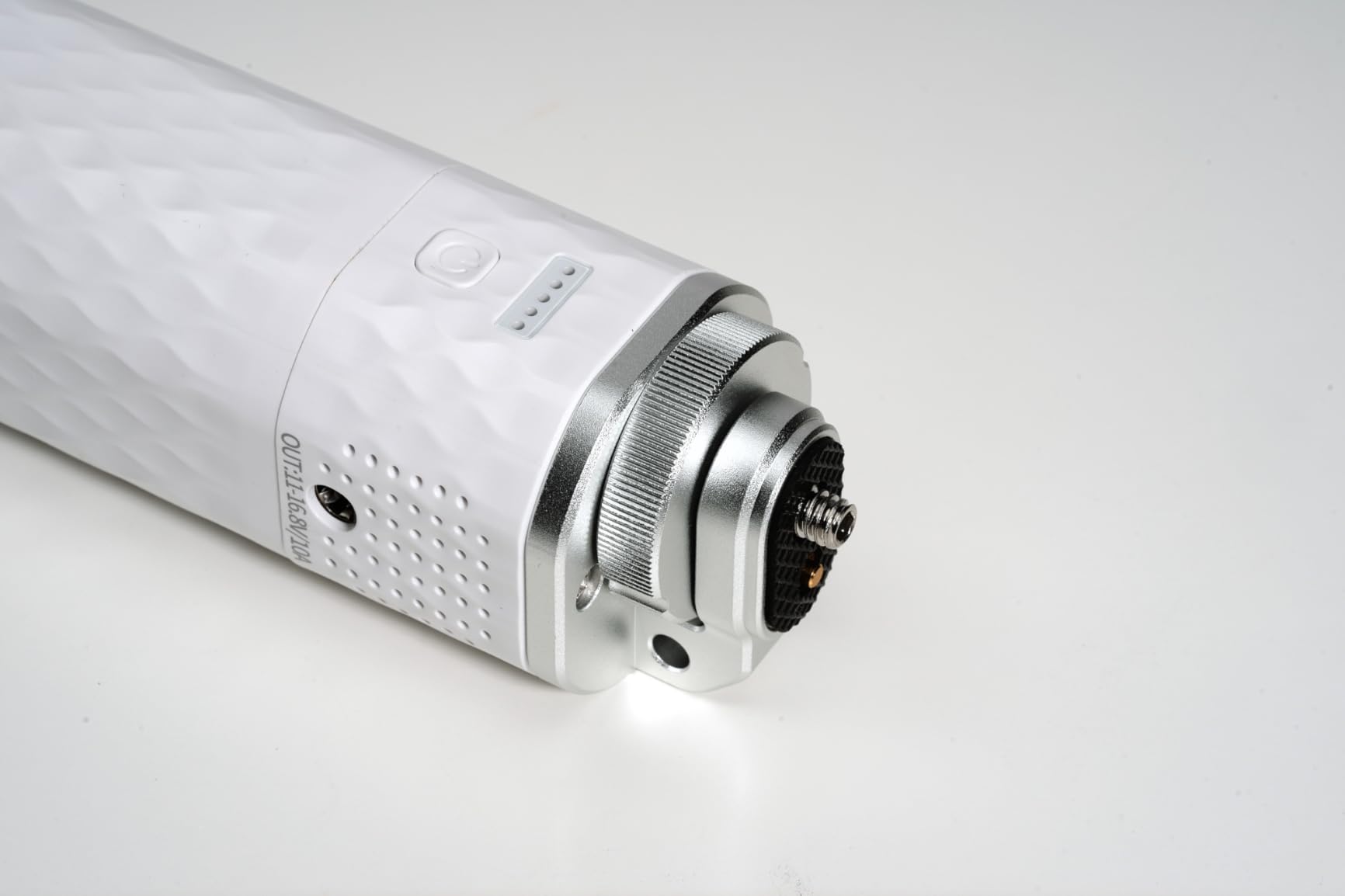 Godox ML100Bi 120W Portable LED Video Light 34300 Lux CRI 96+/TLCI 97+ customer photo 2