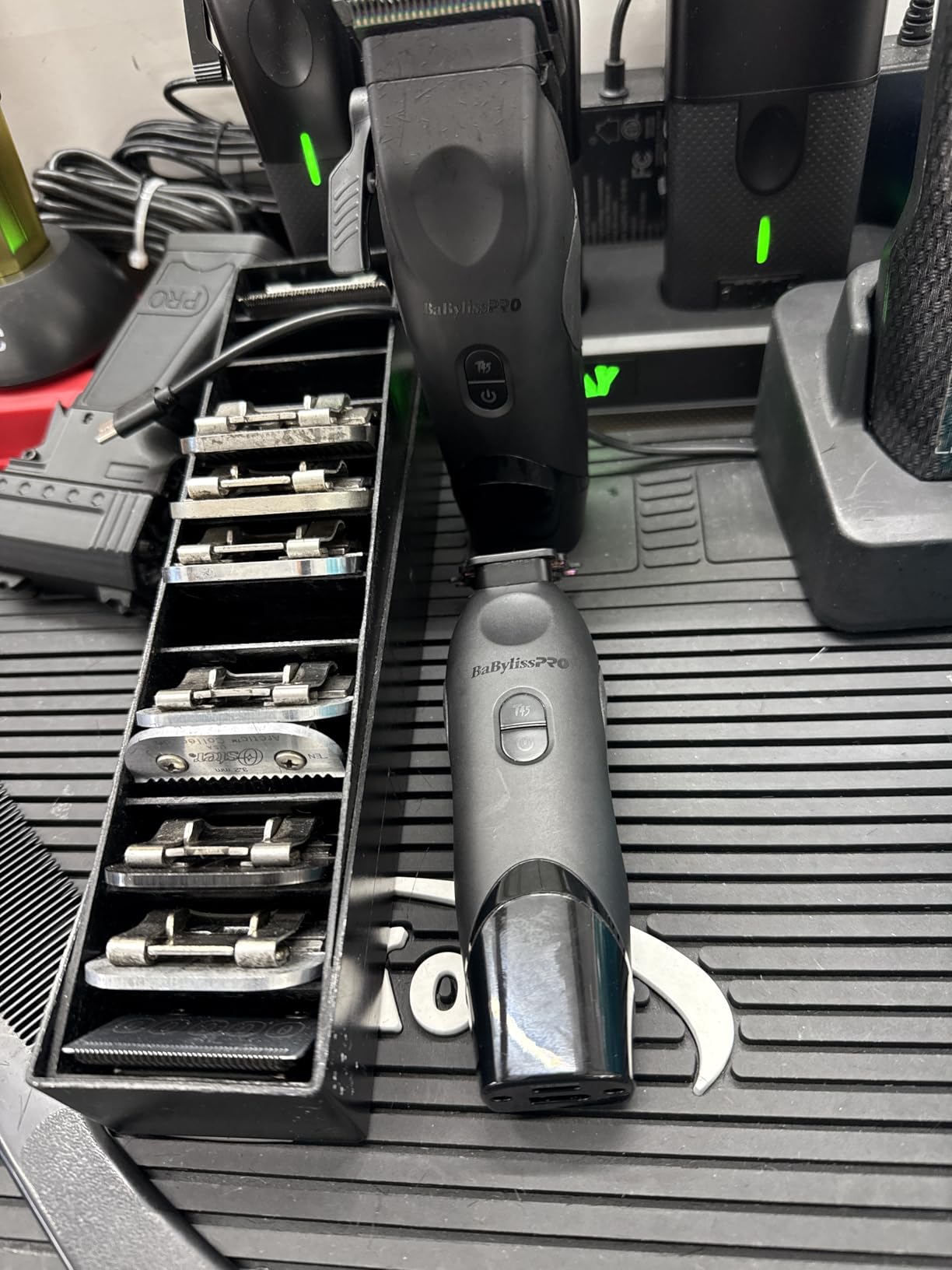 BaBylissPRO x Tomb45 Wireless Charging Hair Clipper customer photo 1