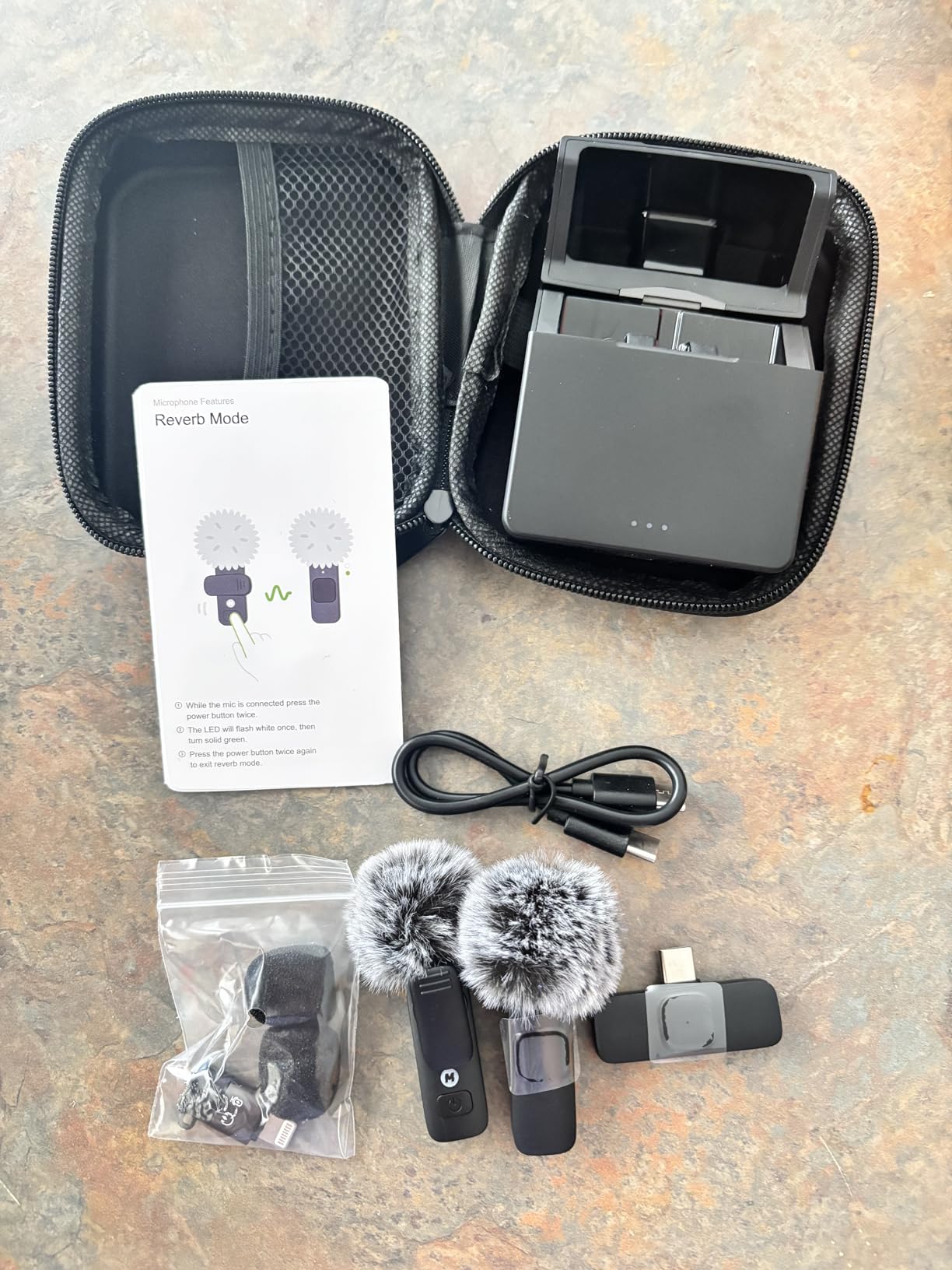 Mini Mic Pro (Latest Model – #1 Microphone for iPhone & Android, Wireless Mini Microphone, Clear Voice, Noise Cancelling, Lavalier Mic for TikTok, YouTube & Interviews (with Charging Case) customer photo 1