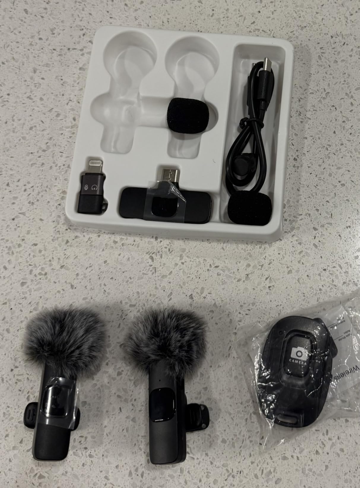 Mini Mic Pro (Latest Model – #1 Microphone for iPhone & Android, Wireless Mini Microphone, Clear Voice, Noise Cancelling, Lavalier Mic for TikTok, YouTube & Interviews (with Charging Case) customer photo 2