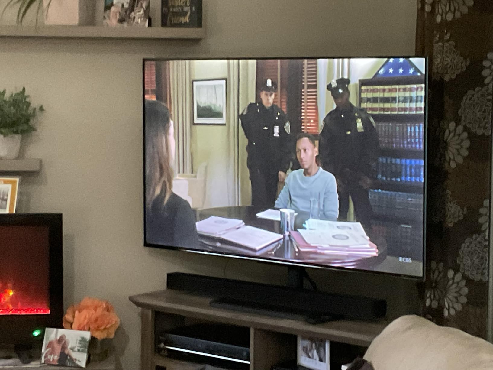 INSIGNIA 55-inch Class QF Series LED 4K UHD QLED Smart Fire TV with Alexa Voice Remote (NS55-UQFL26) customer photo 1