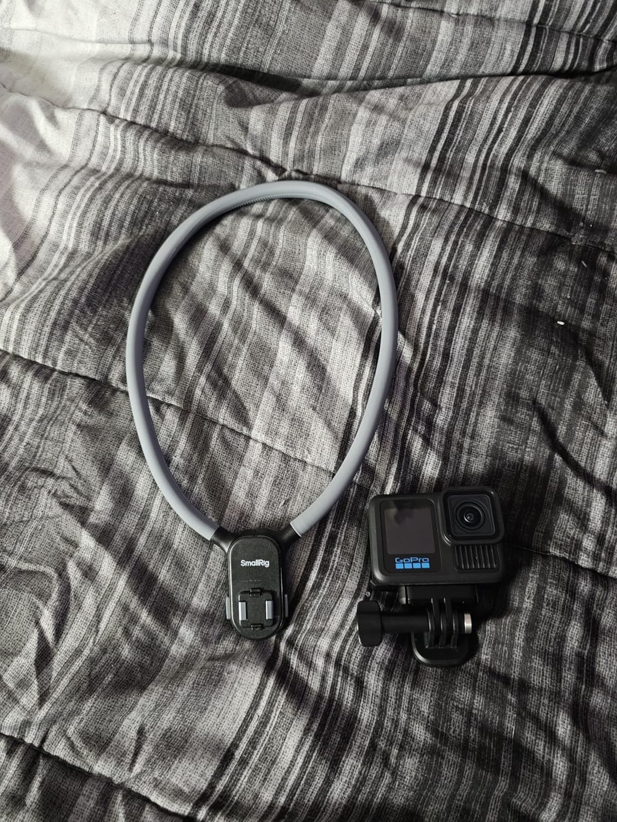 SMALLRIG Quick Release Magnetic Neck Mount for Action Camera POV Vlogging customer photo 2
