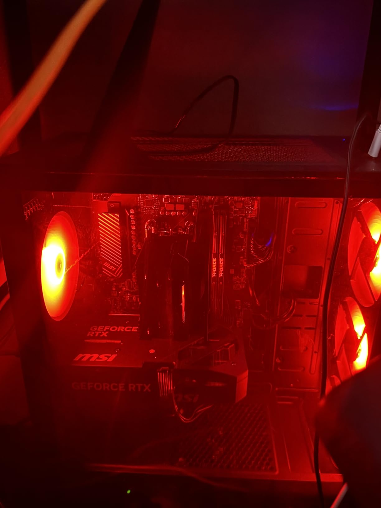 msi Codex Z2 Gaming Desktop, AMD R7-8700F, RTX 5070, 32GB DDR5, 2TB SSD customer photo 1