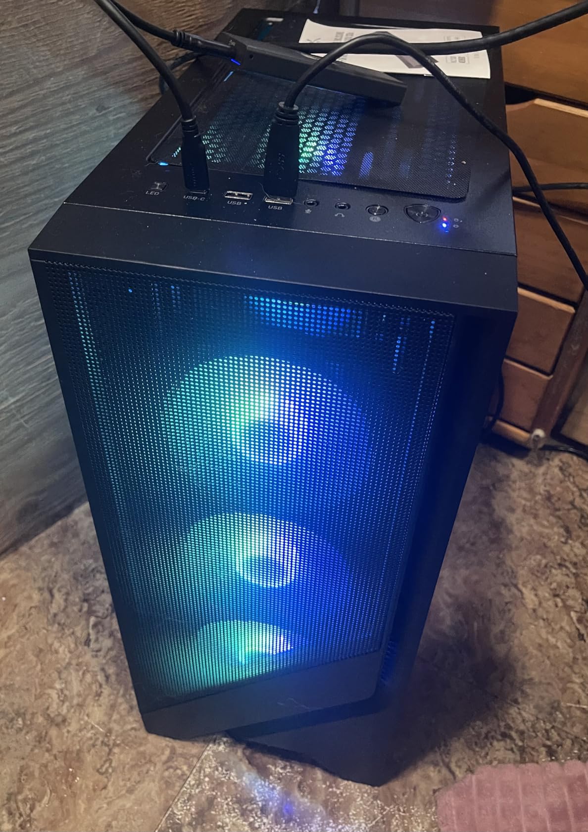 msi Codex Z2 Gaming Desktop, AMD R7-8700F, RTX 5070, 32GB DDR5, 2TB SSD customer photo 2