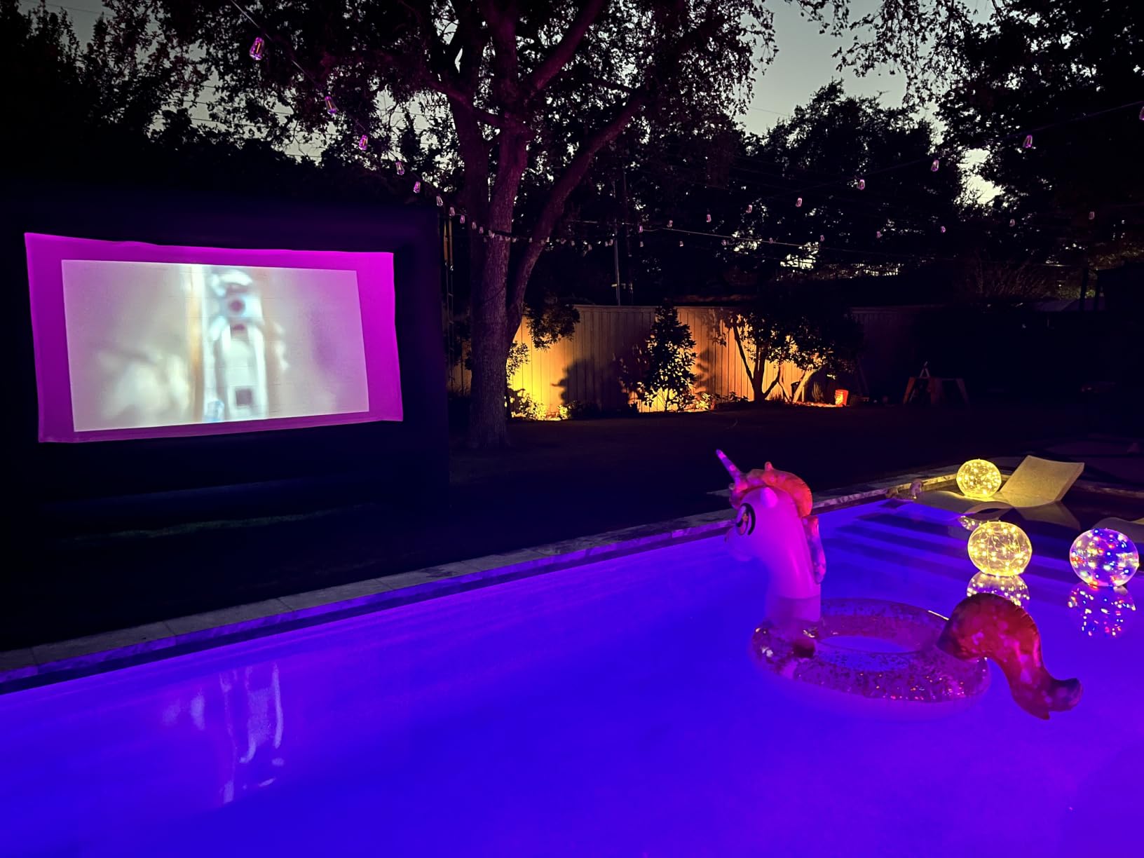 XHYCPY 20ft Inflatable Movie Screen Outdoor with Air Blower Storage Bag, Easy Set Up for Backyard Movie Night, Theme Parties, Celebrations customer photo 2