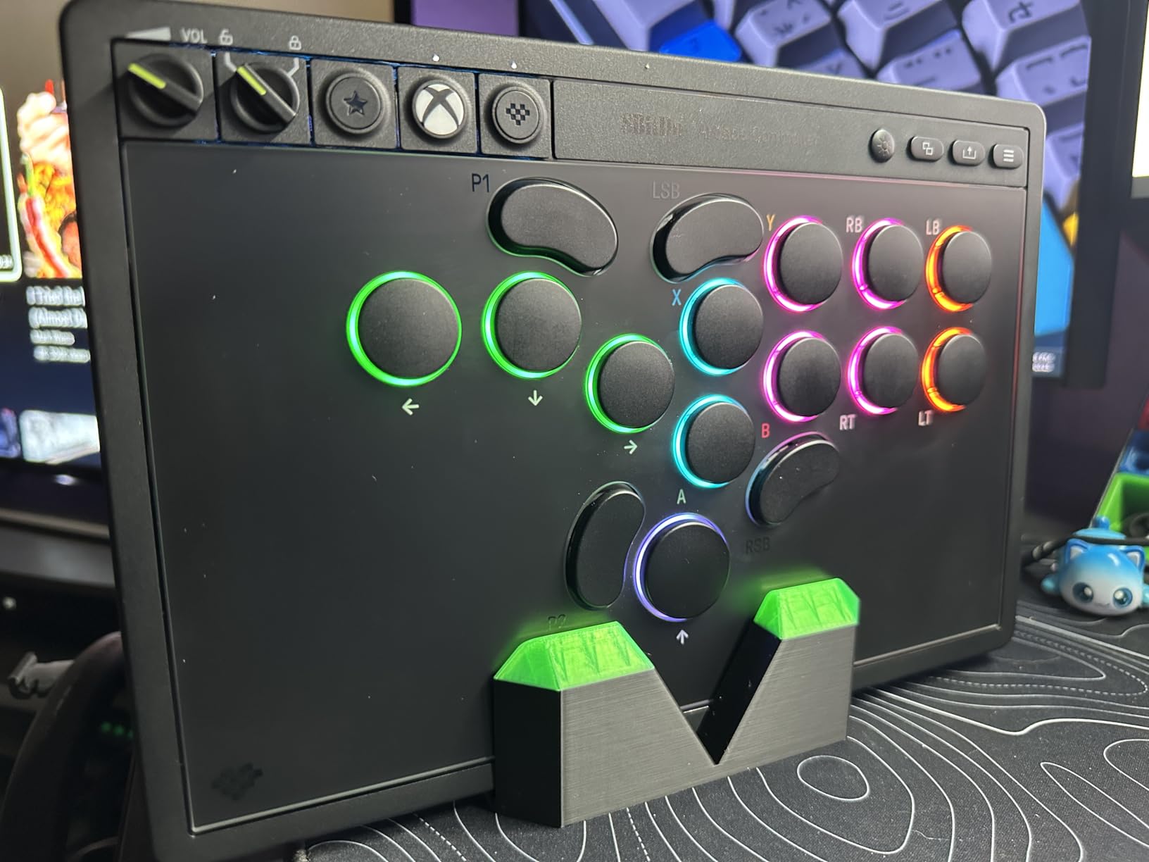 8BitDo All-Button Arcade Controller for Xbox Series X|S, Xbox One & PC customer photo 1