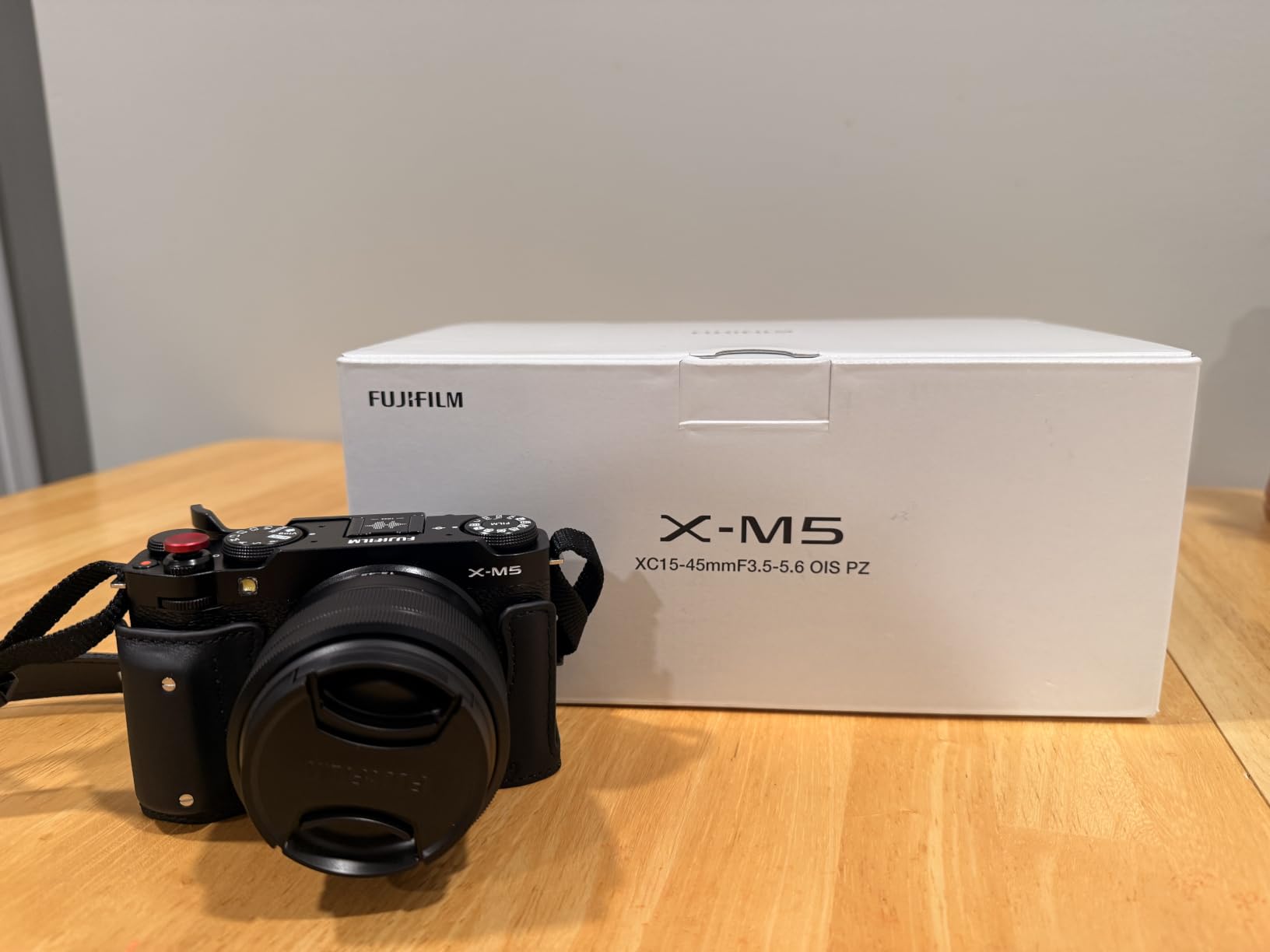 FUJIFILM X-M5 Mirrorless Digital Camera XC15-45mmF3.5-5.6 OIS PZ Lens Kit - Black customer photo 1