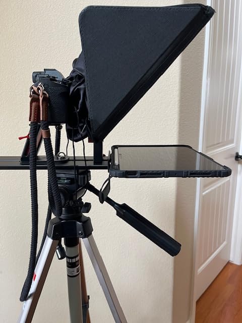 Desview P13 Teleprompter 13 Inch Aluminum Alloy with High Definition Glass, Compatible with iPad Tablet Phone DSLR, Portable No-Assembly Design for Video Recording customer photo 1