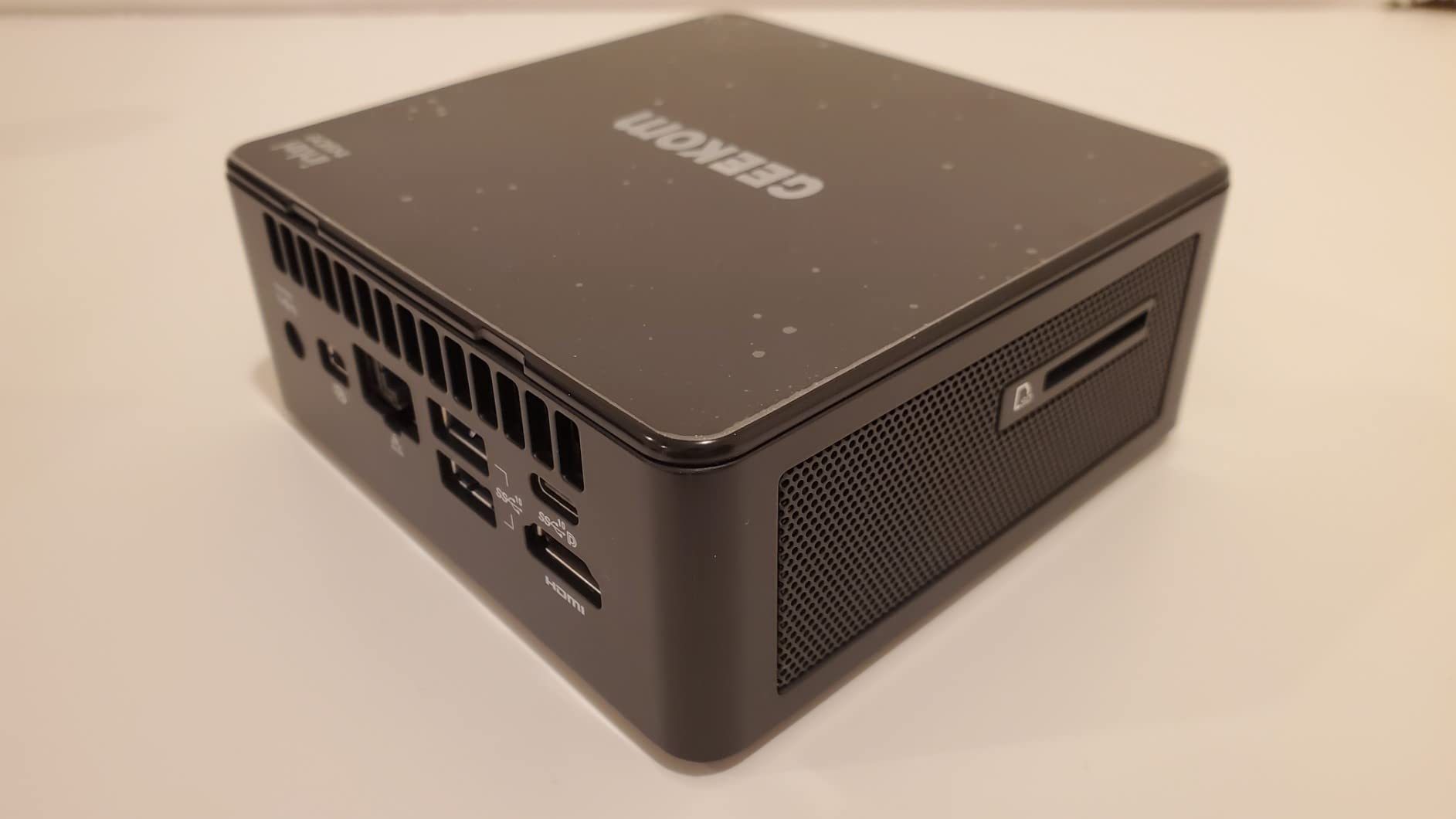 GEEKOM GT13 MAX Professional Mini PC, Intel Ultra 9 185H|16GB RAM 1TB SSD customer photo 1
