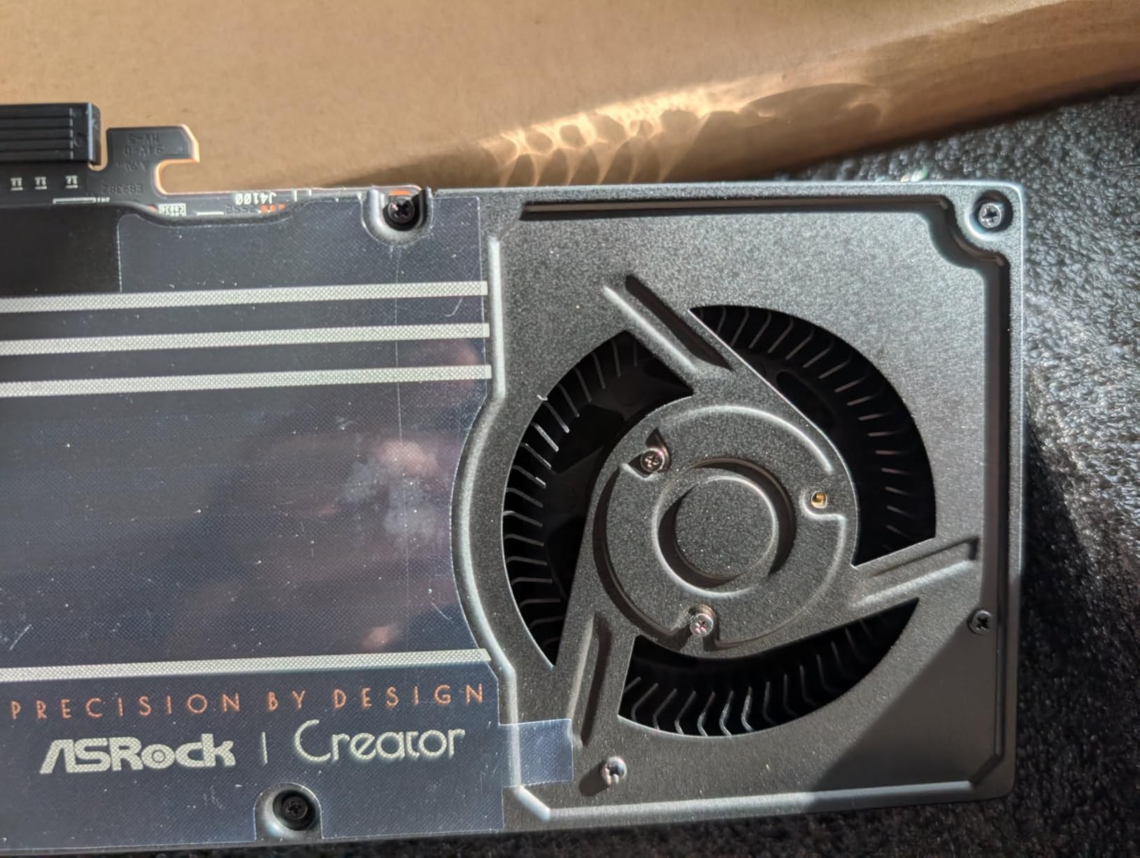 ASRock Radeon AI PRO R9700 Creator 32GB Professional Graphics Card, 2920 MHz Boost Clock, GDDR6, AMD RDNA 4, AI-Accelerators, DisplayPort 2.1a, PCIe 5.0, Blower Cooler customer photo 2