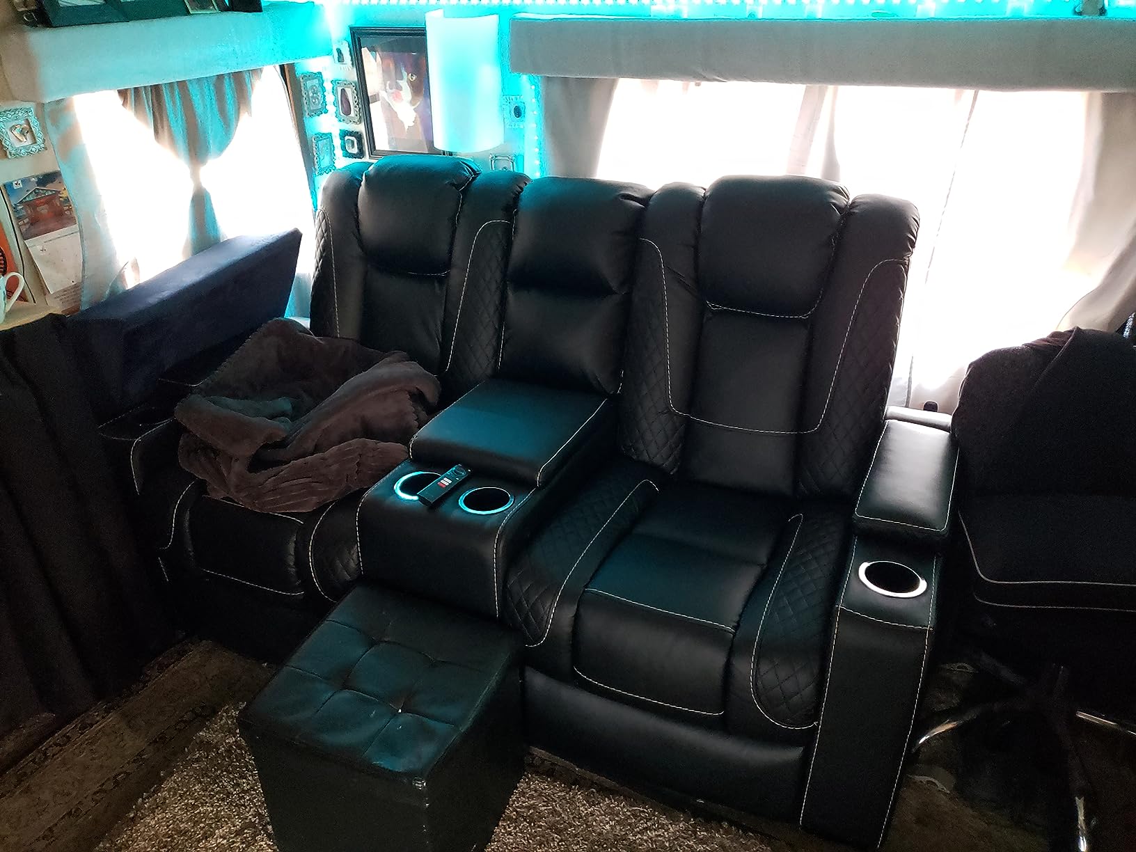 CANMOV Home Theater Seating Set of 4, Faux Leather Electric Power Recliner Chair with Ambient Lighting, Power Headrest, Lumbar Support, Cup Holders, Hidden Arm Storage, USB Ports, Black customer photo 2