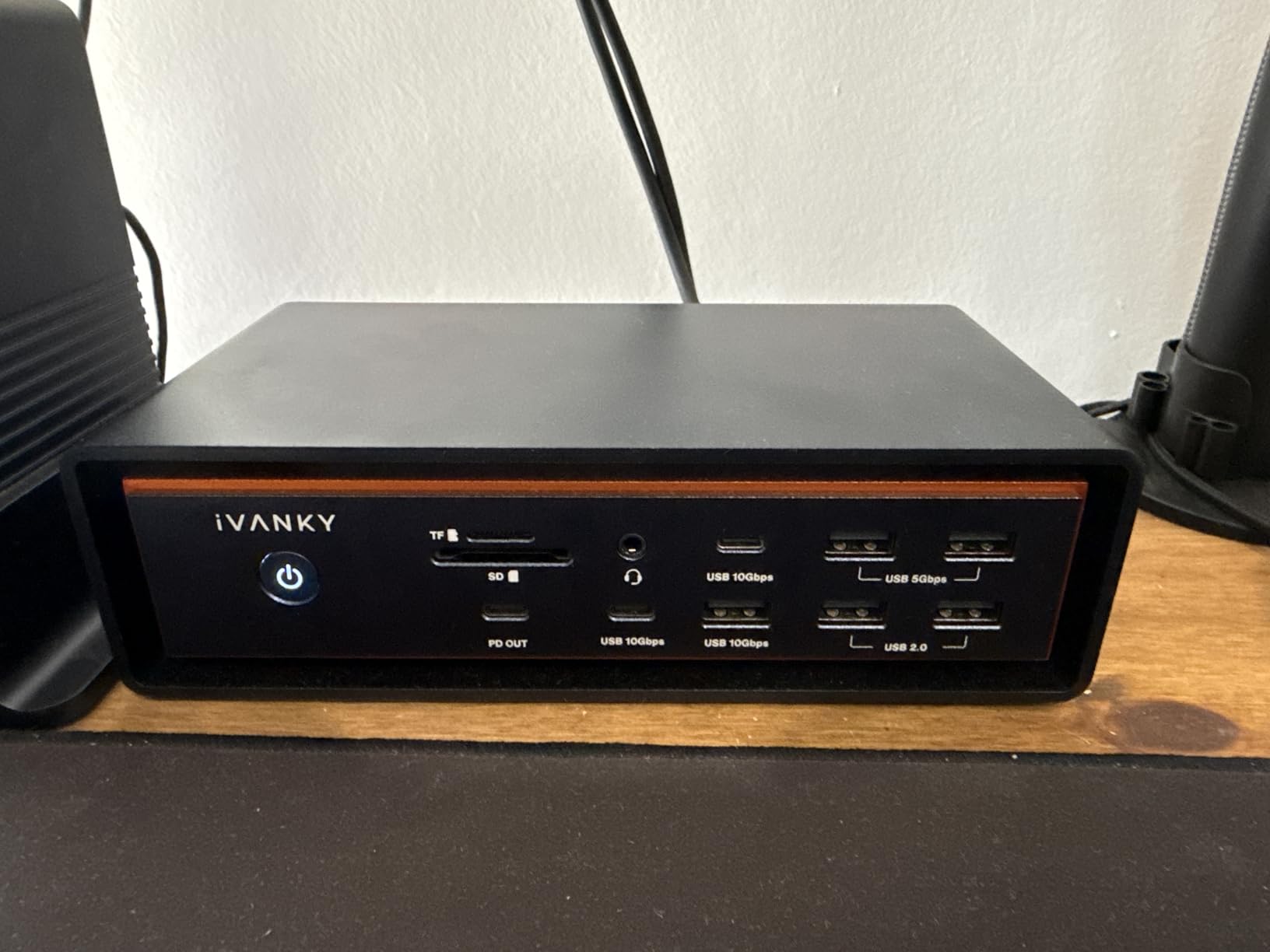 iVANKY 26-in-1 FusionDock Ultra Compatible with Thunderbolt 5, 10GbE Dock customer photo 2