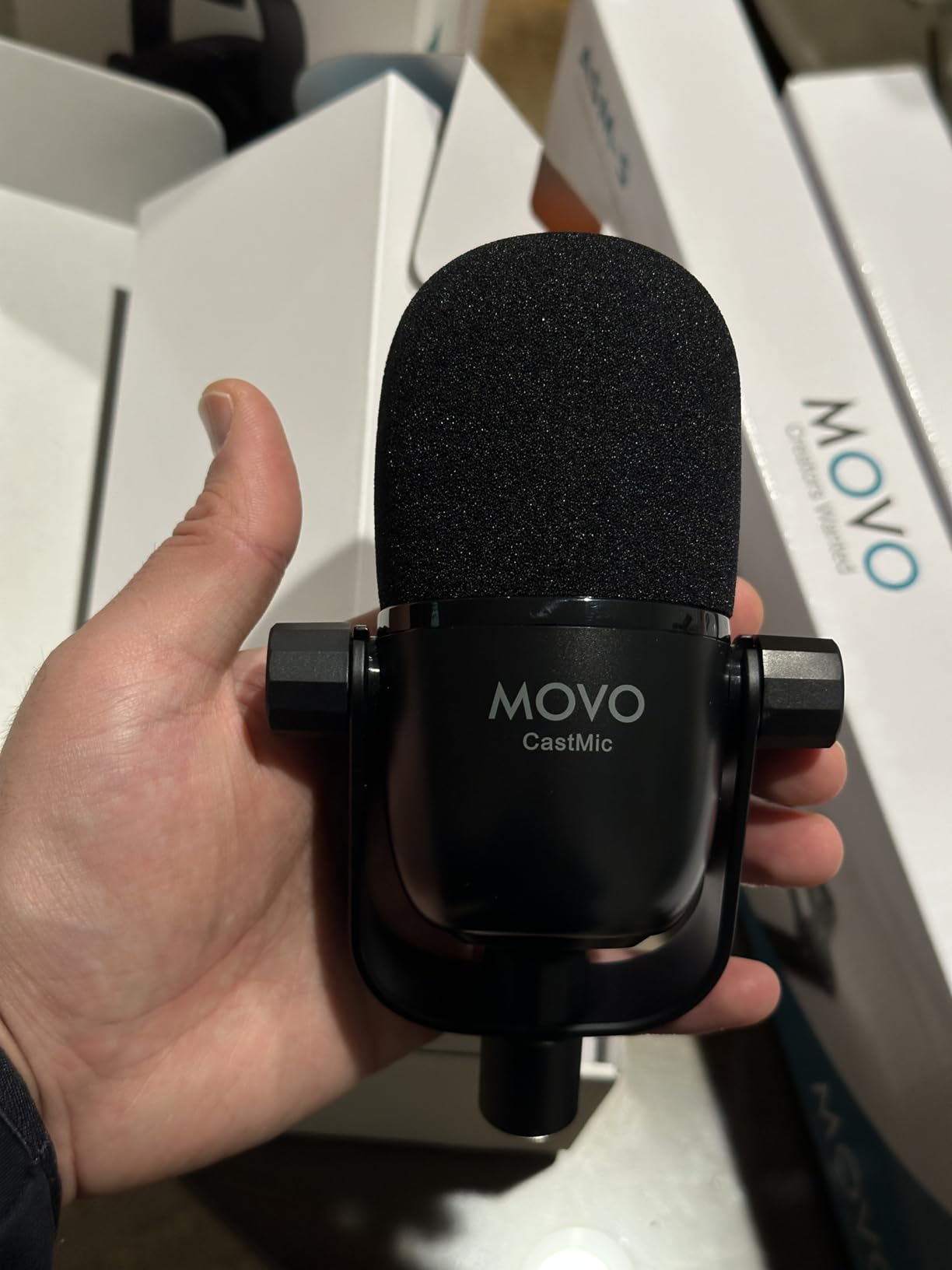 Movo 4-Person Podcast Equipment Bundle – 4-Channel USB Audio Interface, 4 CastMic Dynamic Microphones, 4 Boom Arms – Complete Recording Kit customer photo 2