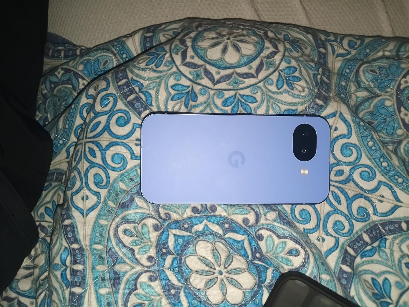 Google Pixel 10a - Unlocked Android Smartphone - Lavender - 256 GB (2026) customer photo 1