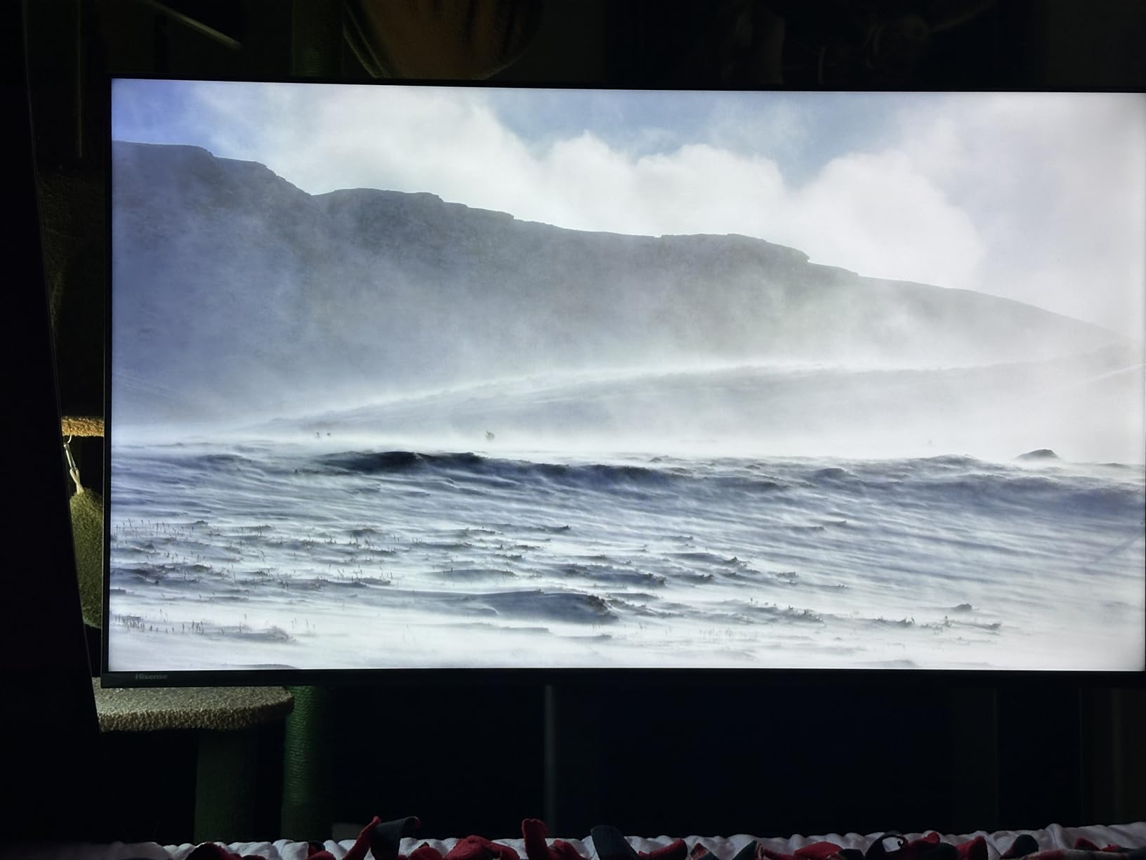Hisense 100