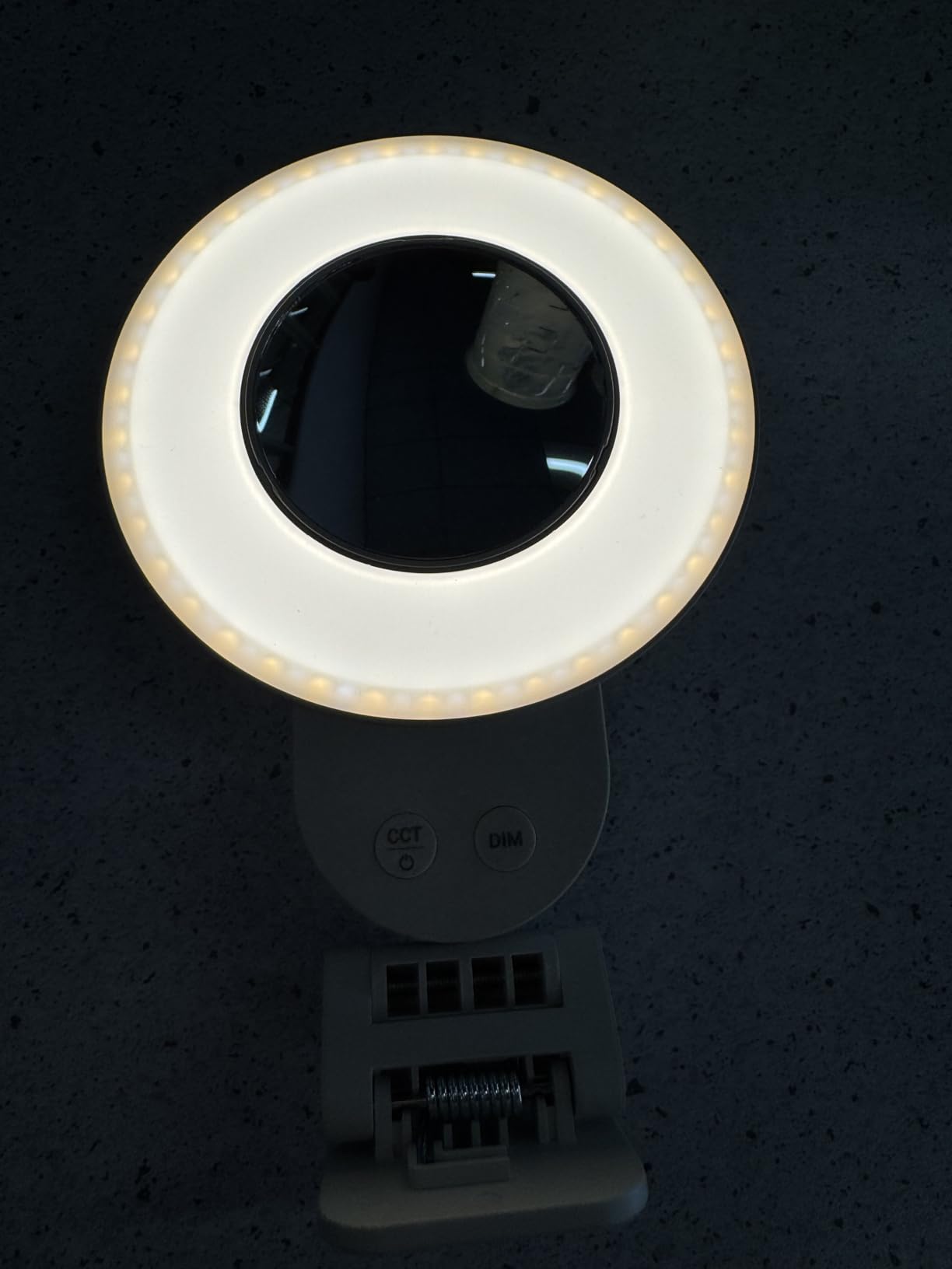 Godox ML40R RGB Portable LED Video Light, 1800K-10000K, Built-in Battery customer photo 2
