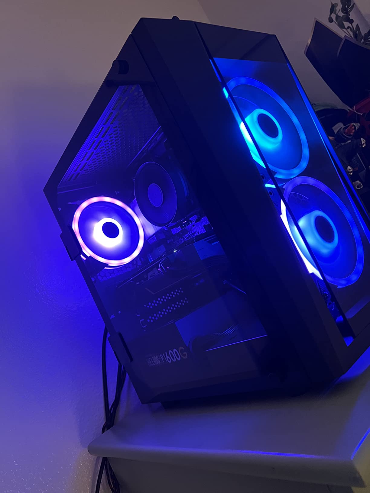 Skytech Gaming PC Azure 3, Ryzen 7, RTX 5060, 16GB RAM, 1TB SSD customer photo 1