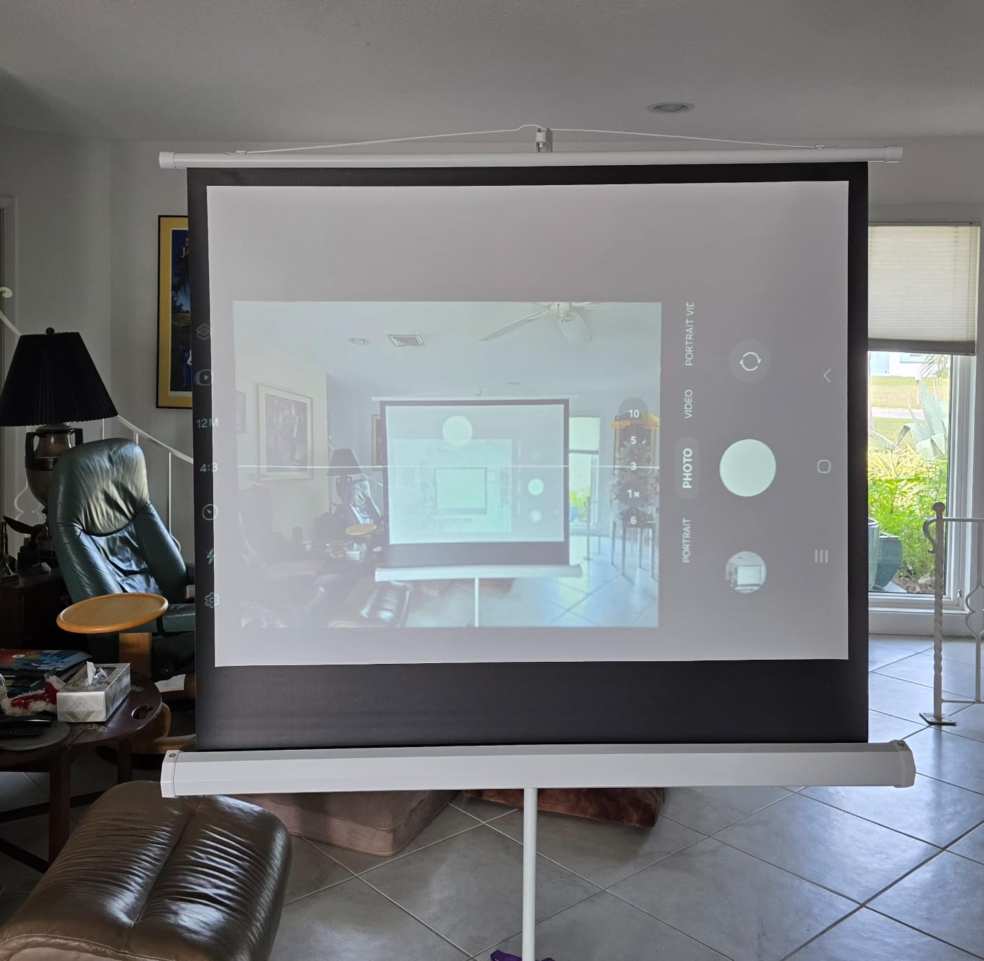 Pyle Projector Screen with Stand - 100-Inch Floor Standing Portable Fold-Out Rollup Matte for Projection, Includes Tripod, Great for Indoor/Outdoor Presentation, Quick Assembly customer photo 1