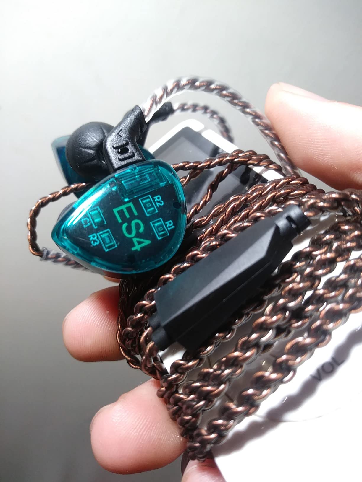 KBEAR K01 PRO Wired Gaming Earbuds, HIFI in Ear Monitor (with mic, Black) customer photo 1