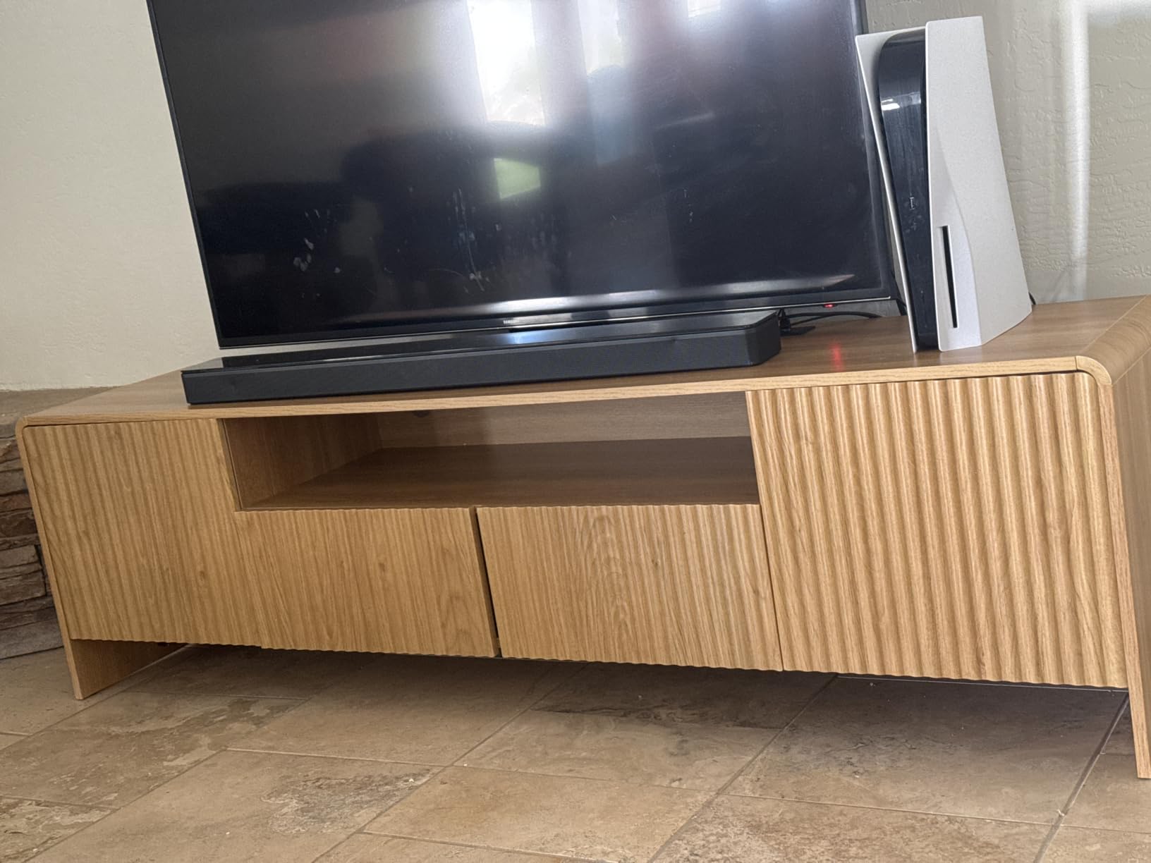 YESHOMY 70” Fluted TV Stand for 75 Inch TV, Modern Wood Media Console customer photo 2
