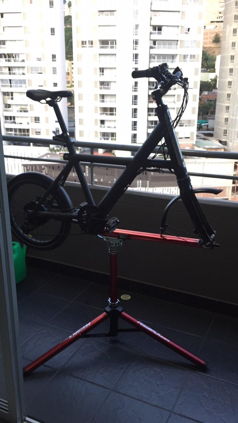 Feedback Sports Sprint Bike Repair Stand, Compact Bike Workstand, Red customer photo 1