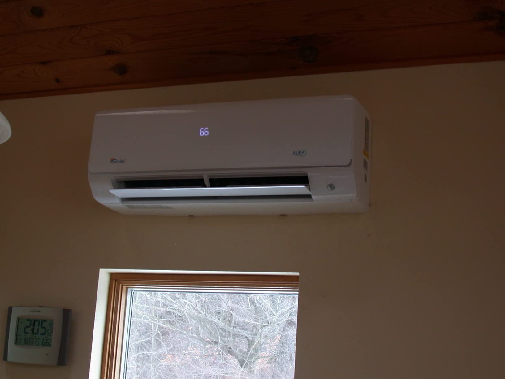 Senville AURA Mini Split Air Conditioner, Heat Pump, White, 12000 BTU customer photo 1