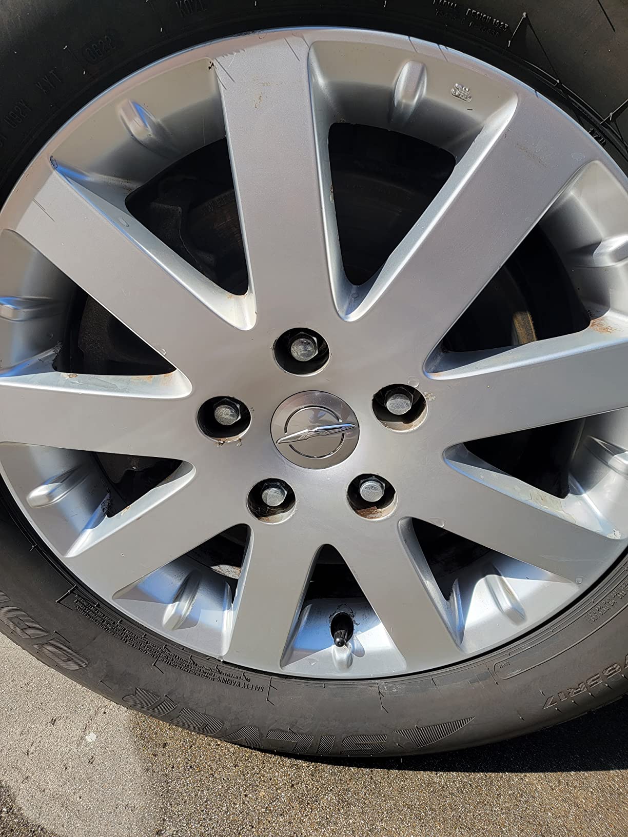 Meguiar's D14301 Non Acid Tire and Wheel Cleaner, Pre-Diluted, No Mixing Required Car Wheel Cleaner - 1 Gallon Wheel Cleaner 128 Fl Oz customer photo 2