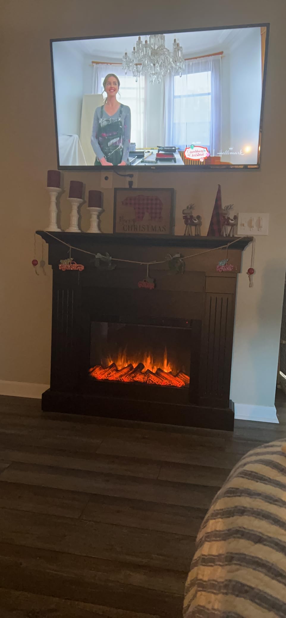 Real Flame Crawford 48