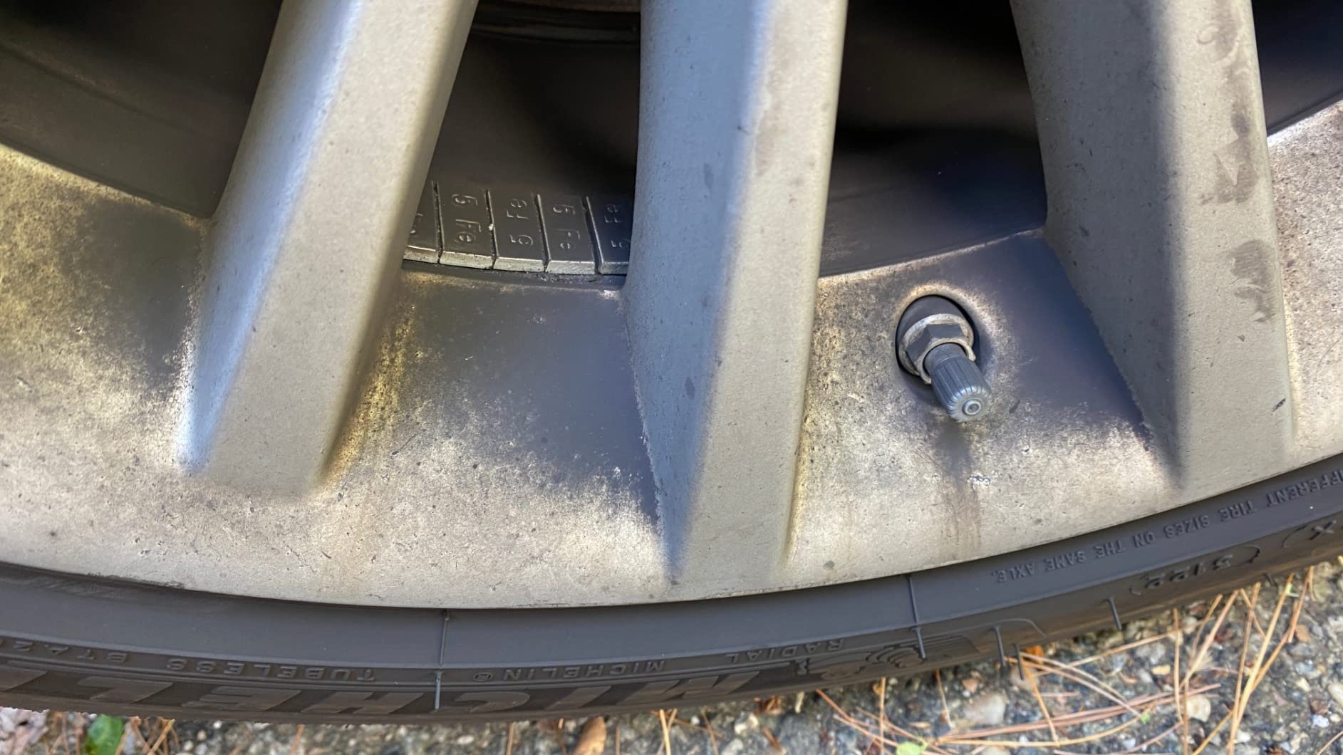 CarGuys Wheel Cleaner | Effective Rim and Tire Cleaner | Safe & Versatile Brake Dust Remover for Alloy, Chrome, Aluminum Rims, White Wall Tires, and More! | 18 Oz customer photo 2