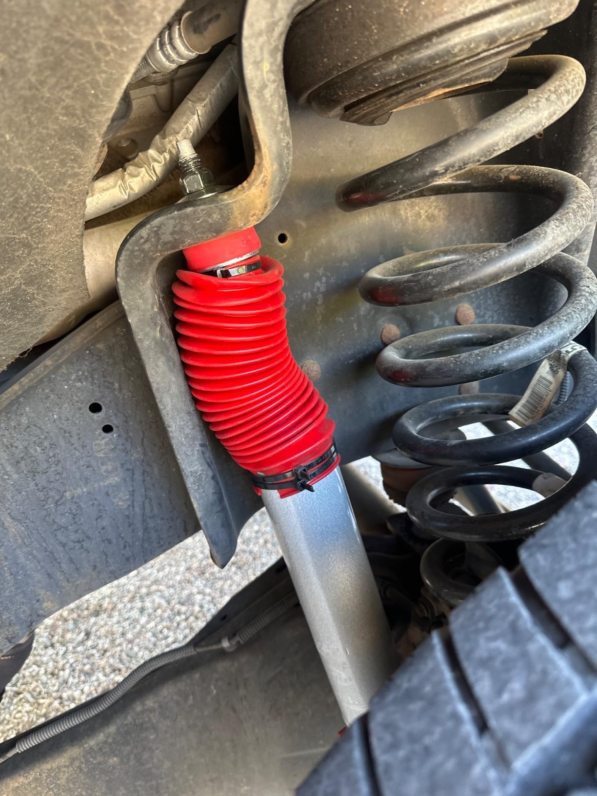 Rancho RS9000XL Adj Shock Set compatible with 2005-2016 Ford F250 F350 Super Duty 4WD by Rancho customer photo 2