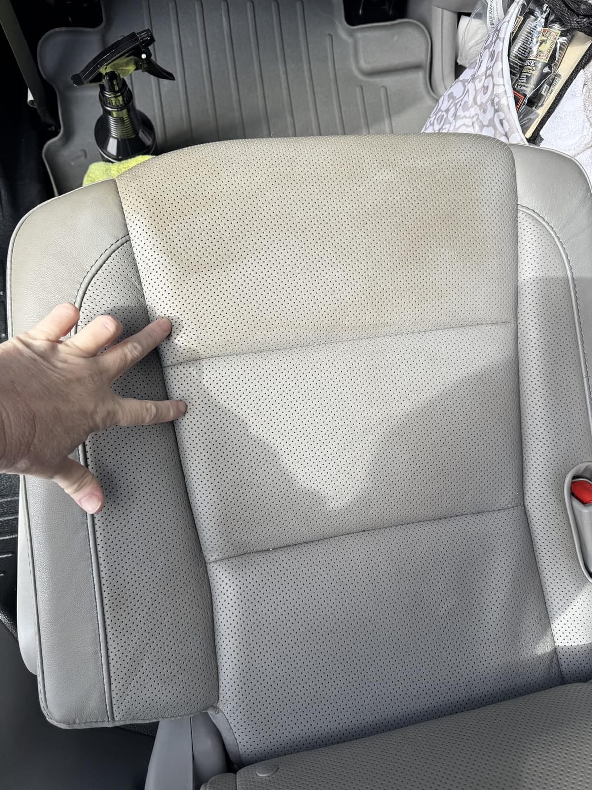 CarGuys Interior Car Cleaner for Tough Stains | Stain Remover for Car Seats, Carpet, Upholstery, & Leather | 18 Oz Kit with Microfiber Towel customer photo 2