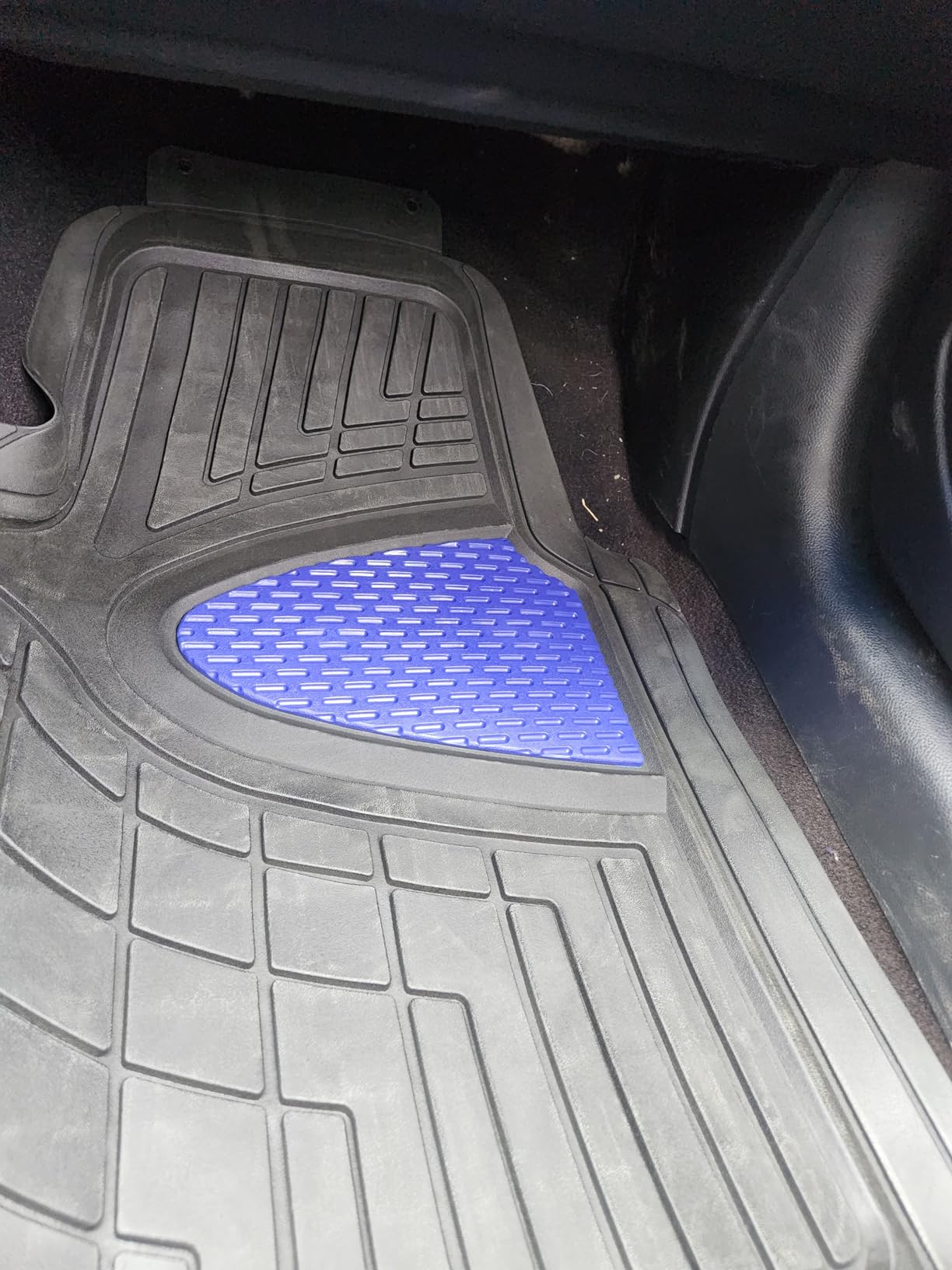 FH Group Automotive Floor Mats - Heavy-Duty Rubber Floor Mats for Cars, Universal Fit Full Set, Climaproof & Trimmable Floor Mats for Most Sedan, SUV, Truck, Black customer photo 1